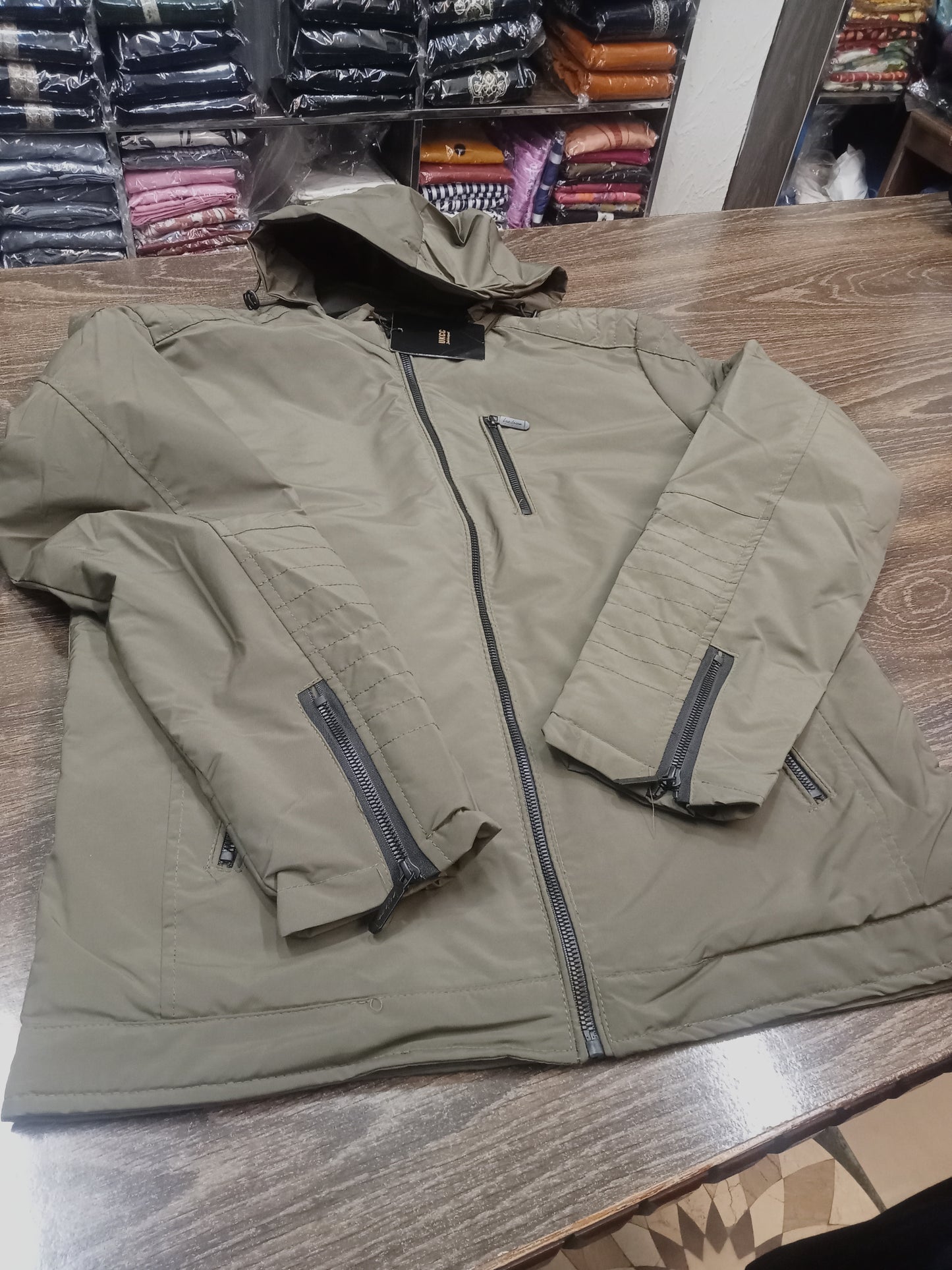 Jacket hoodie full sleeve
