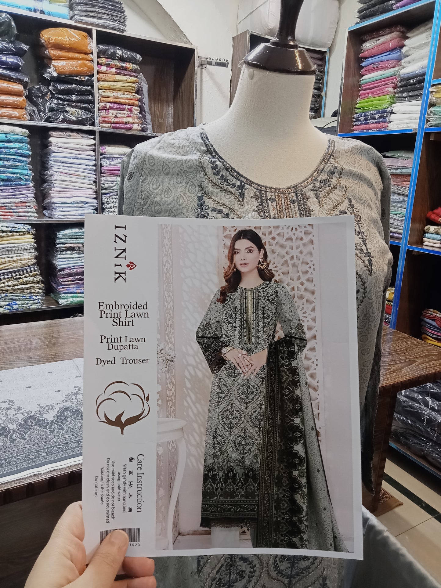 embroidered shalwar kameez 3 pc