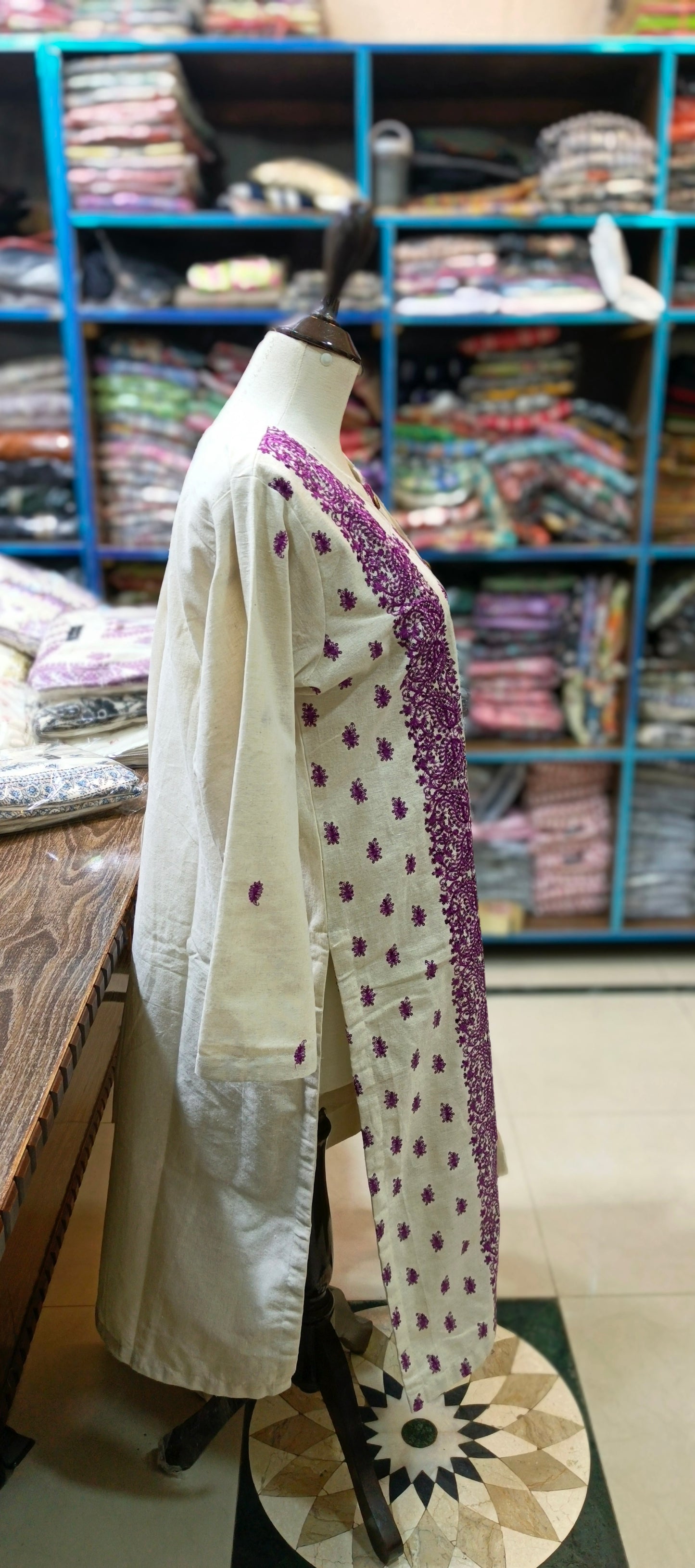 Karandi khaddar embroidered stiched 3 pc