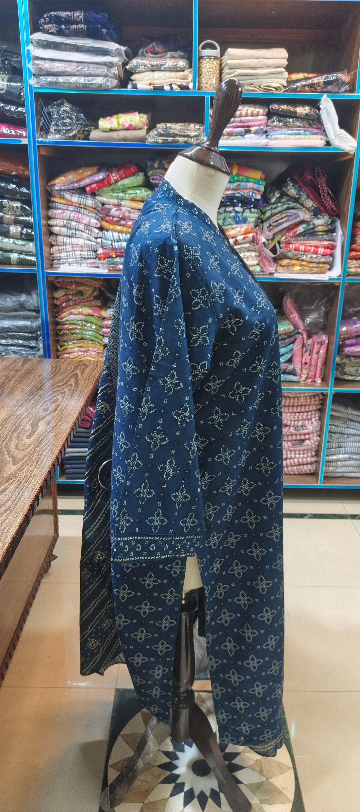 Bin saeed khaddar stiched shirt and trouser 3 pc