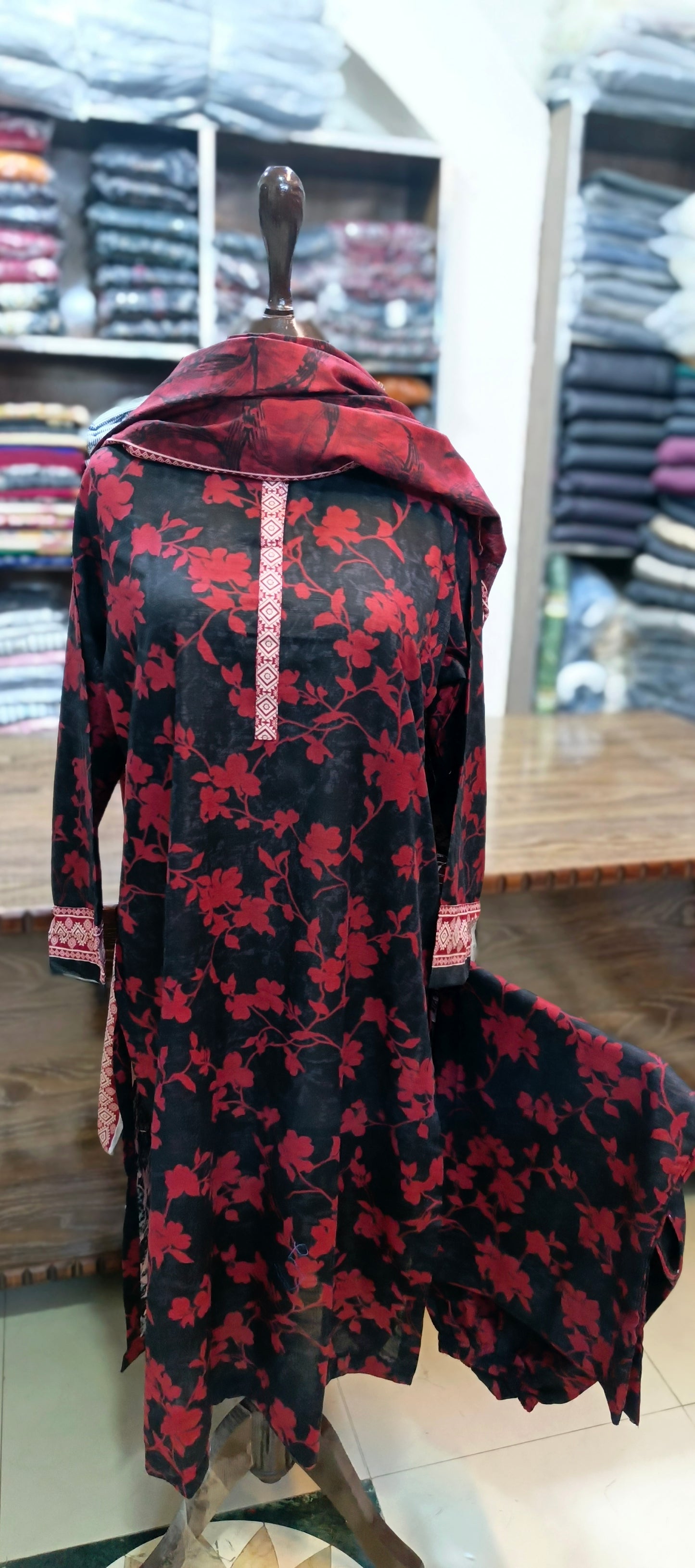 Safina khaddar stiched 3 pc