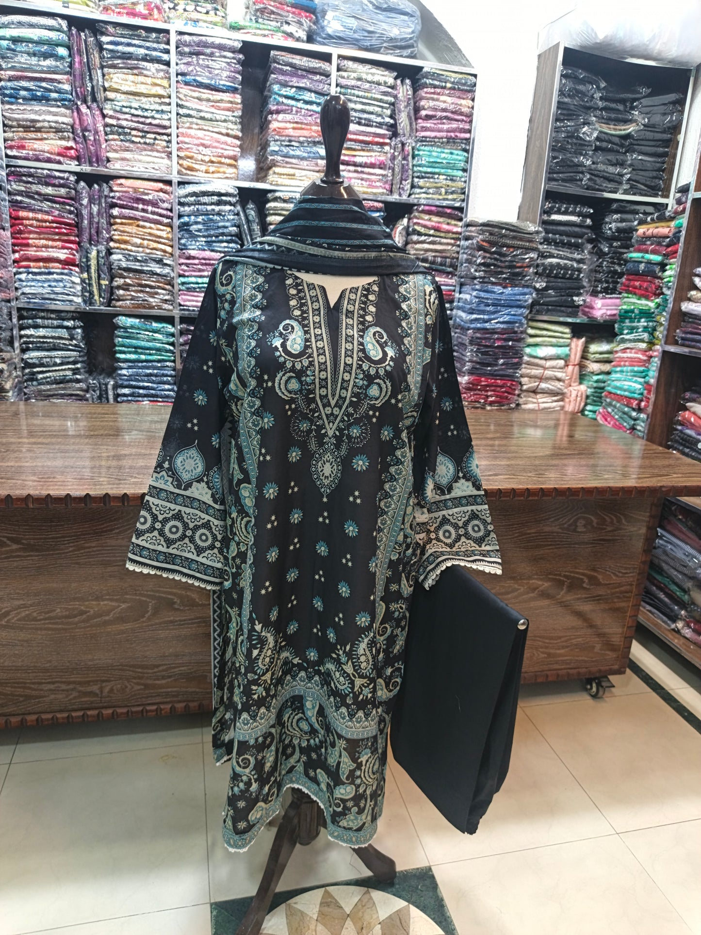 Binsaeed premium lawn stiched shalwar kameez 3 pc blkbl