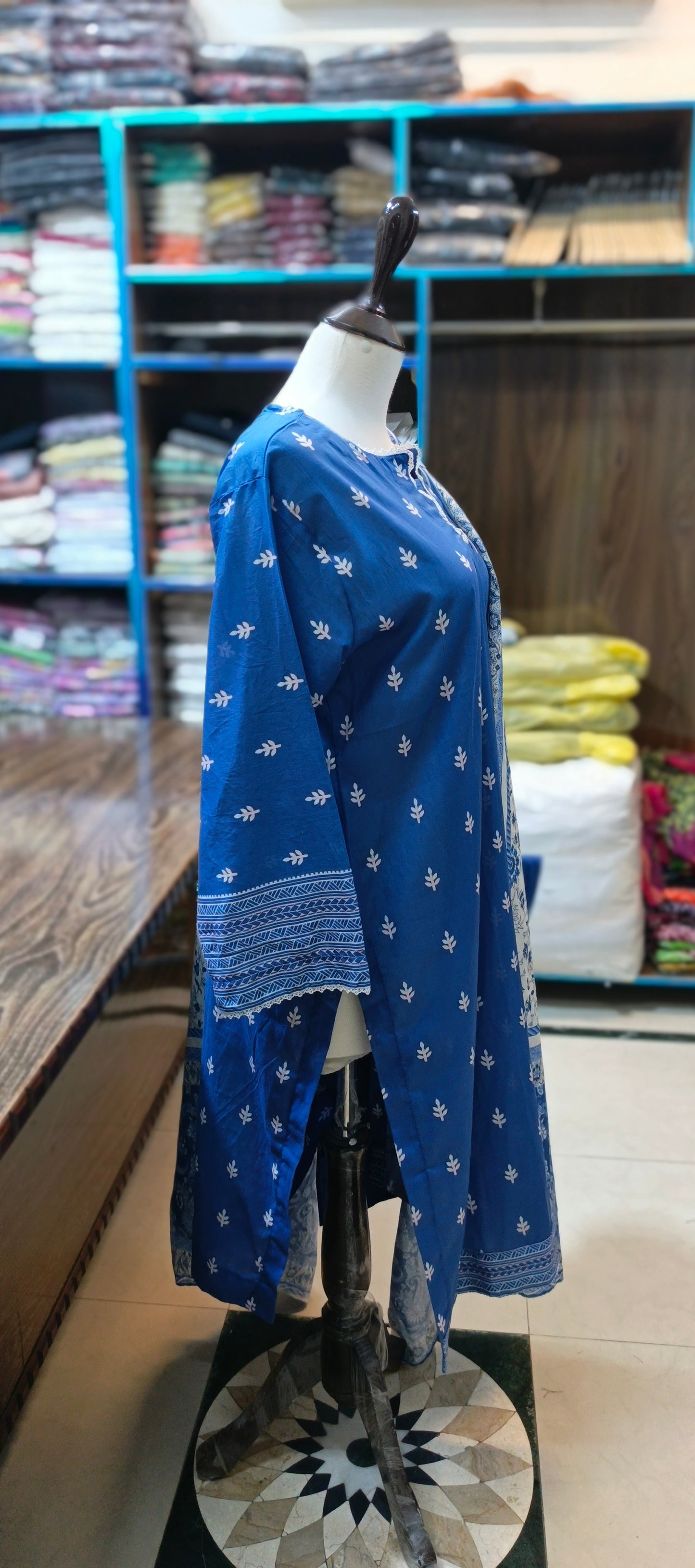 Safina premium lawn farshi shalwar 3 pc