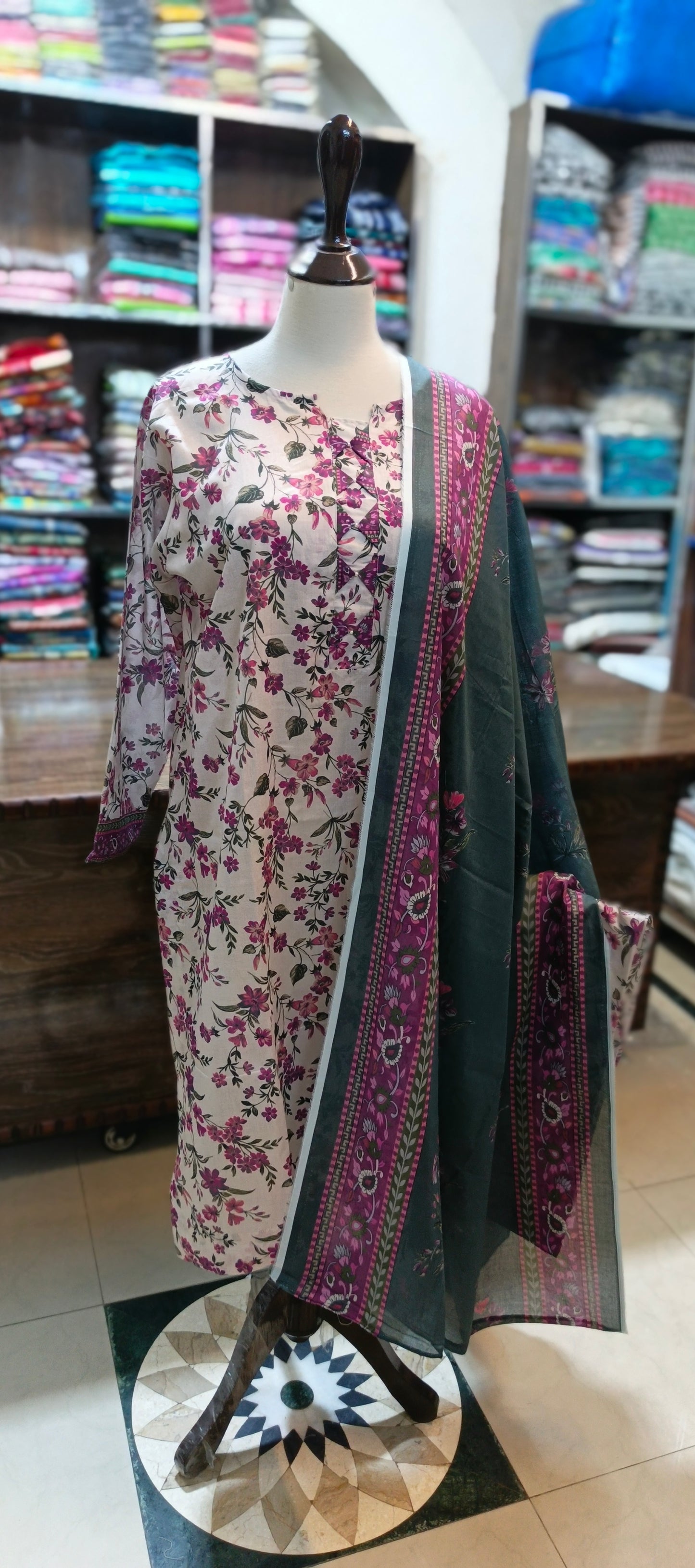 Bin Saeed shirt trousers pure lawn 3 pc