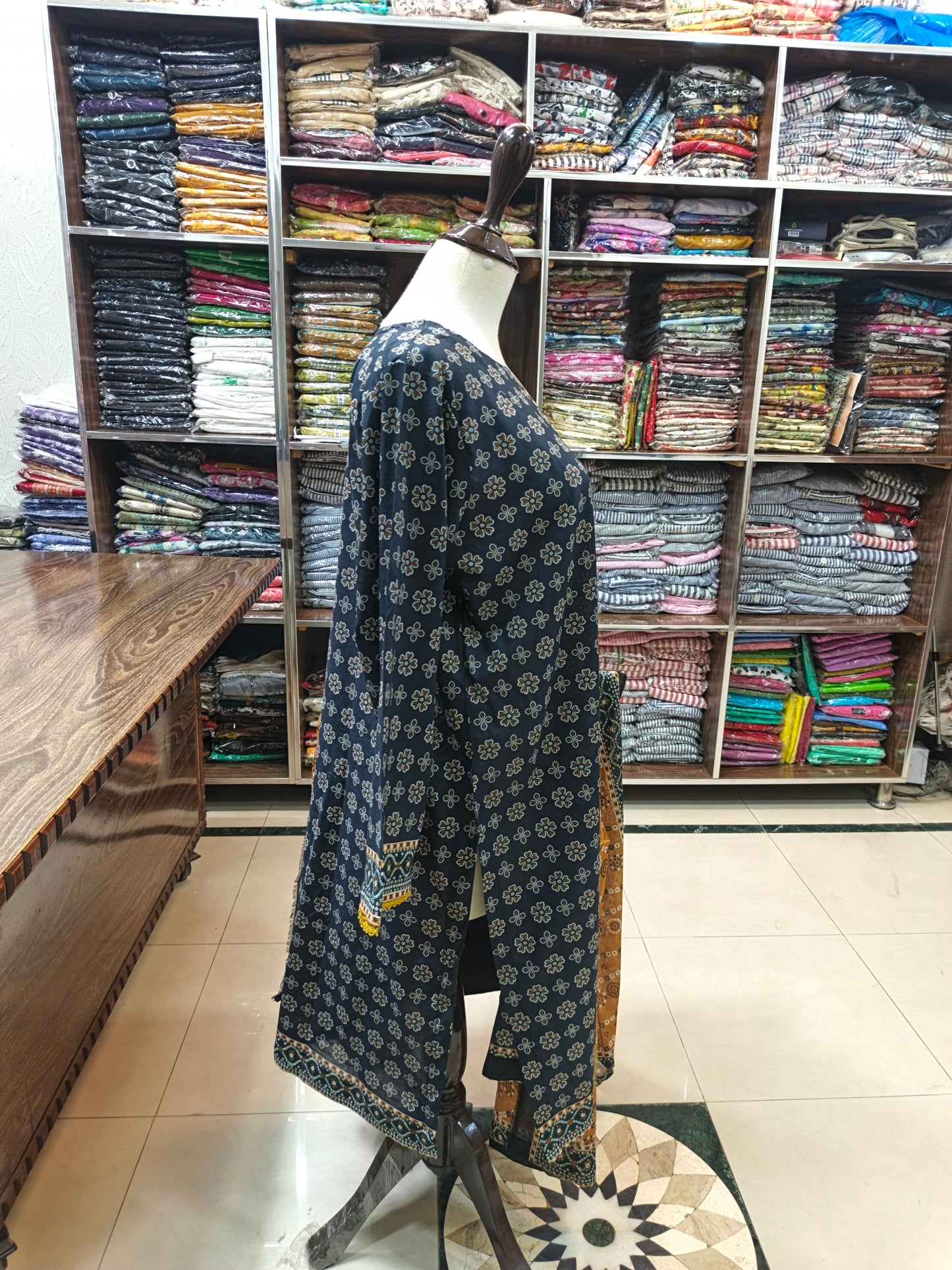 Binsaeed premium lawn stiched shirt trouser stiched 3pc nvymst