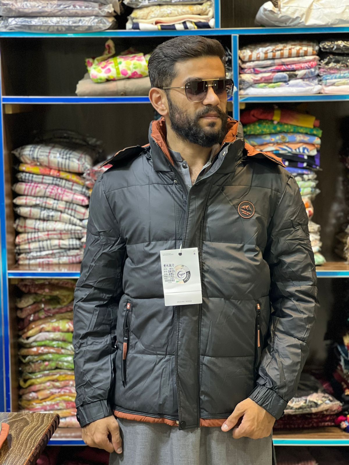 Puffer hooded jacket