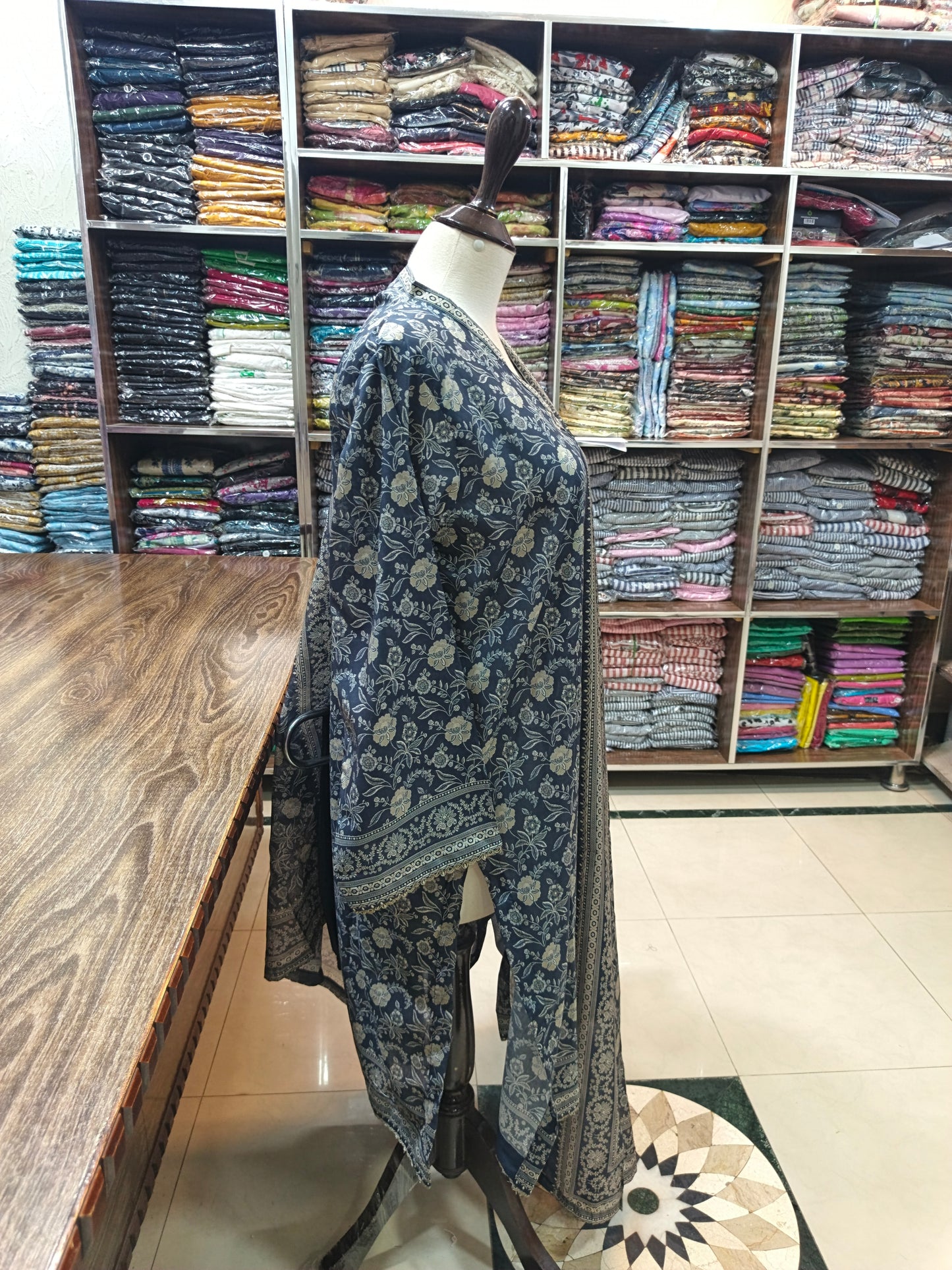 Binsaeed premium lawn stiched shalwar kameez 3pc nvybij