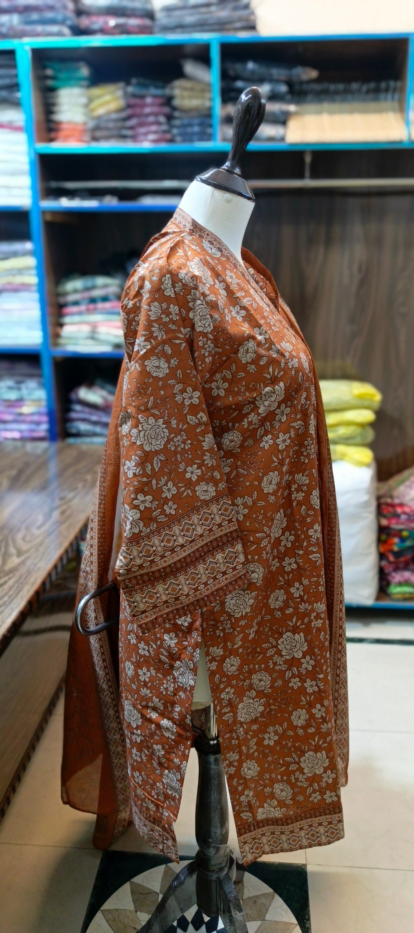 Safina premium lawn farshi shalwar 3 pc