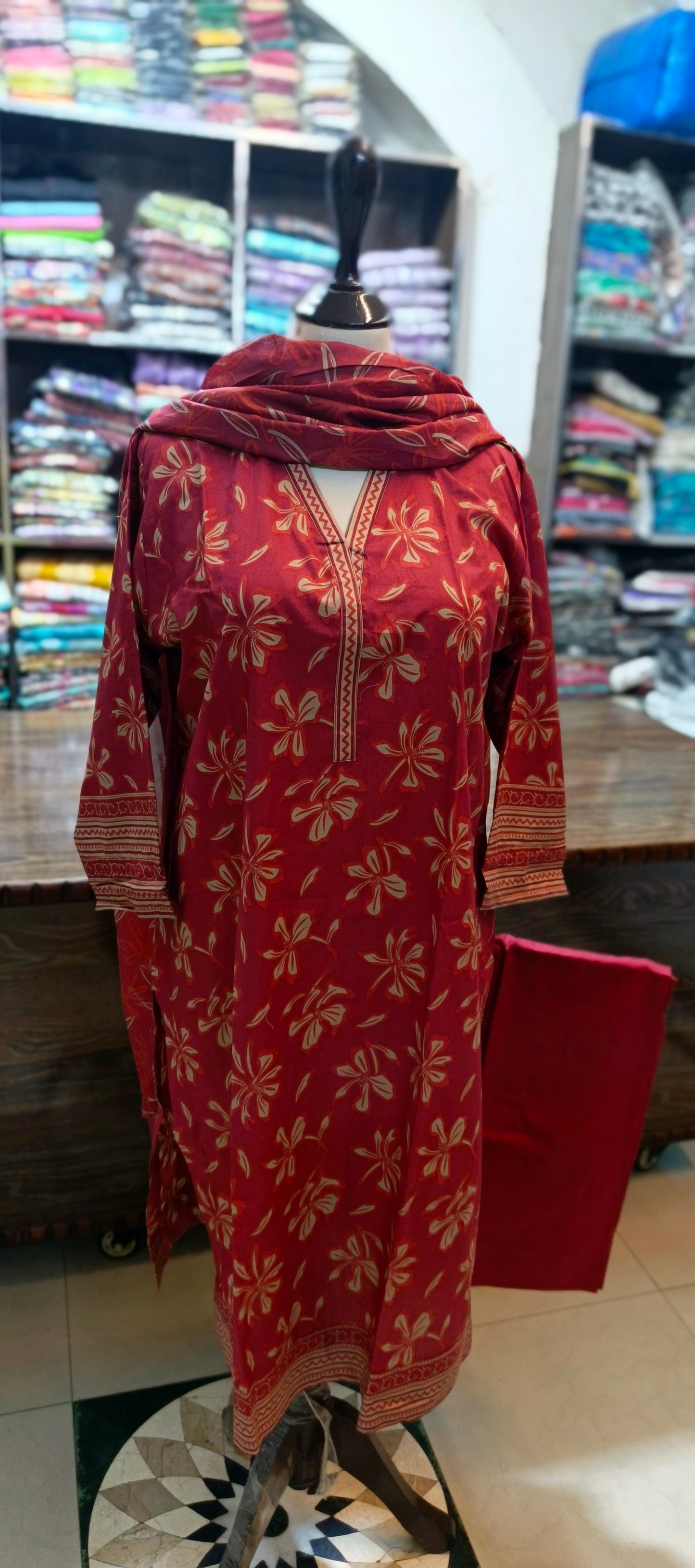 Safina premium lawn farshi shalwar 3 pc