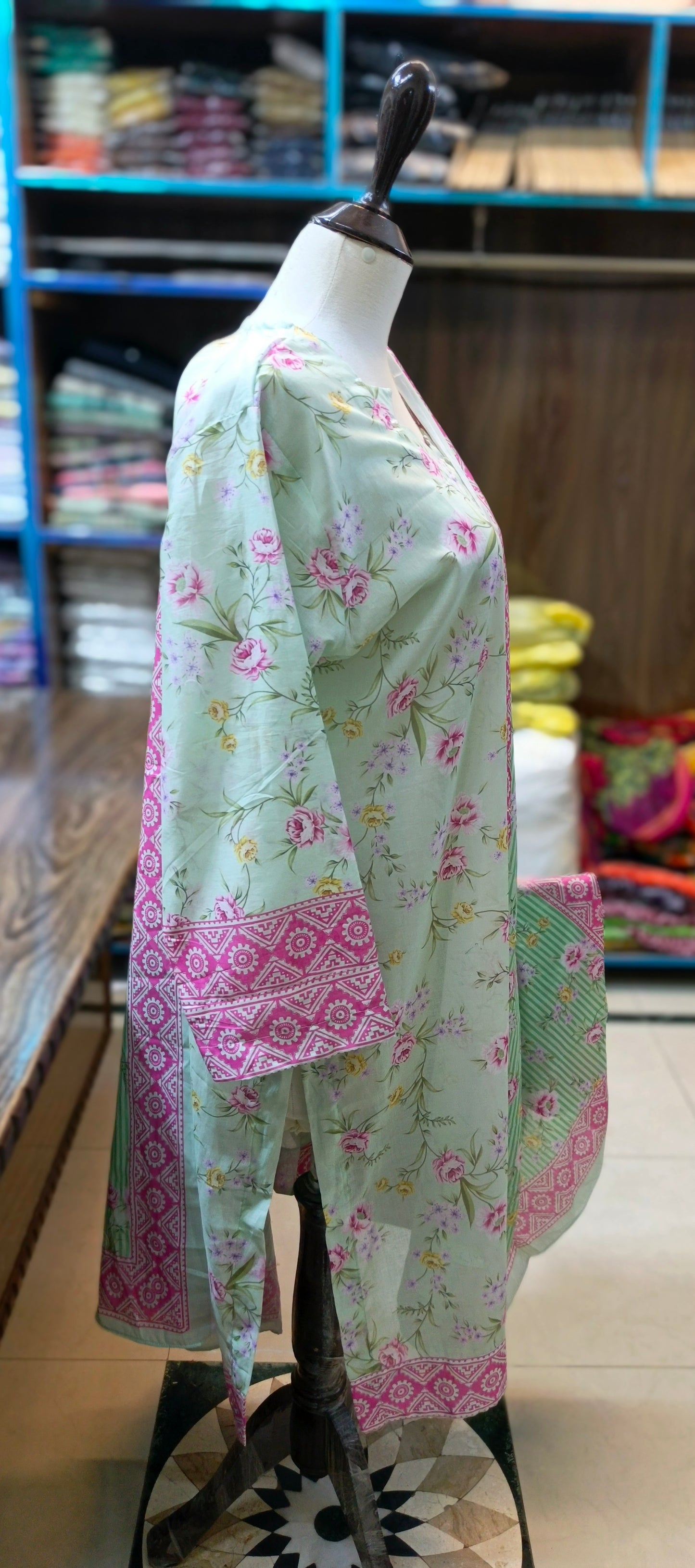 Safina premium lawn farshi shalwar 3 pc