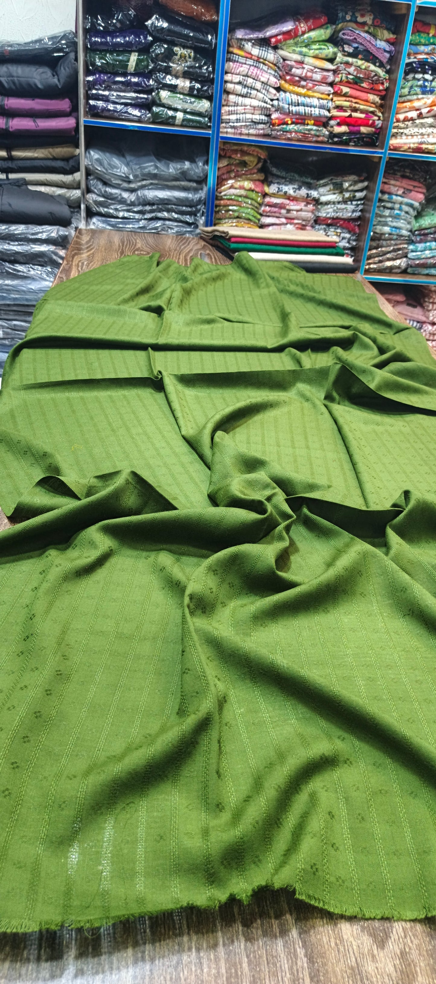 Takashi woollen shawls