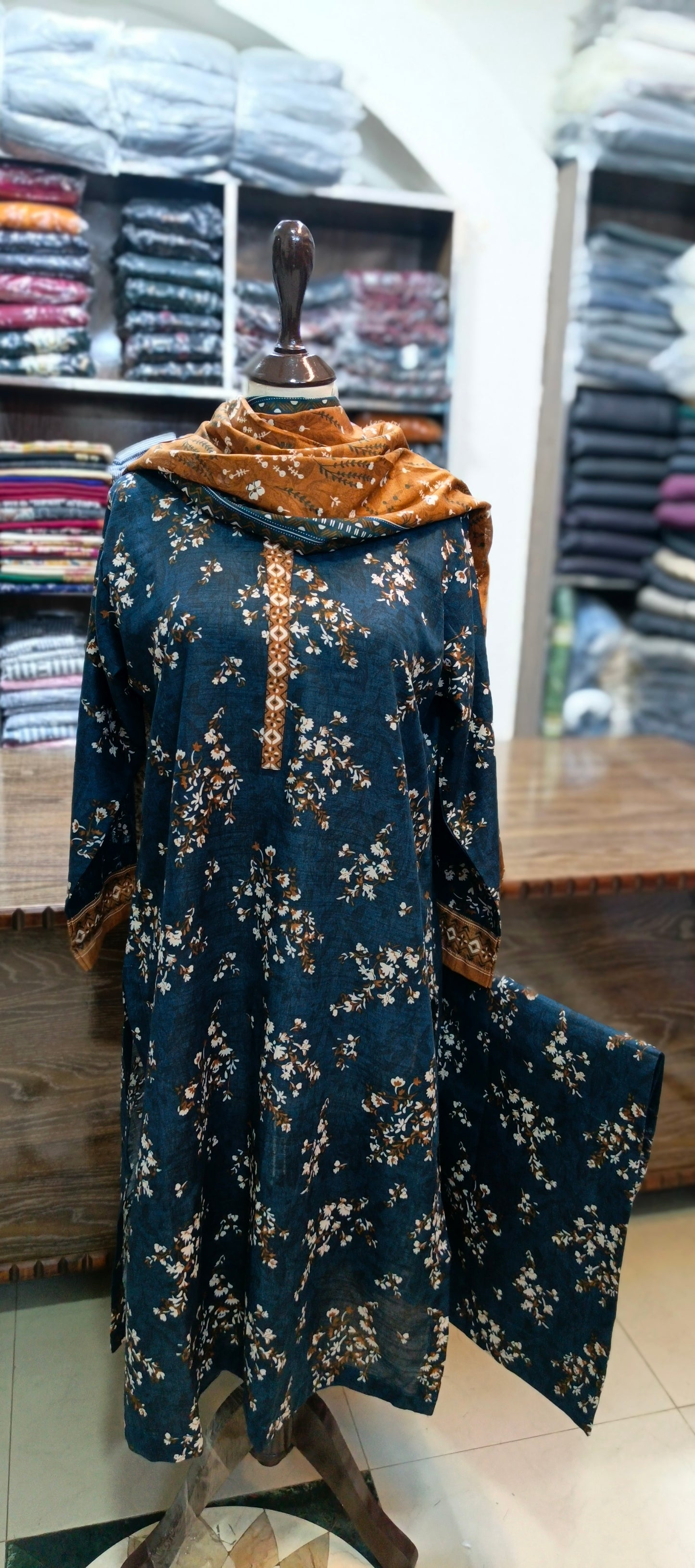 Safina khaddar stiched 3 pc