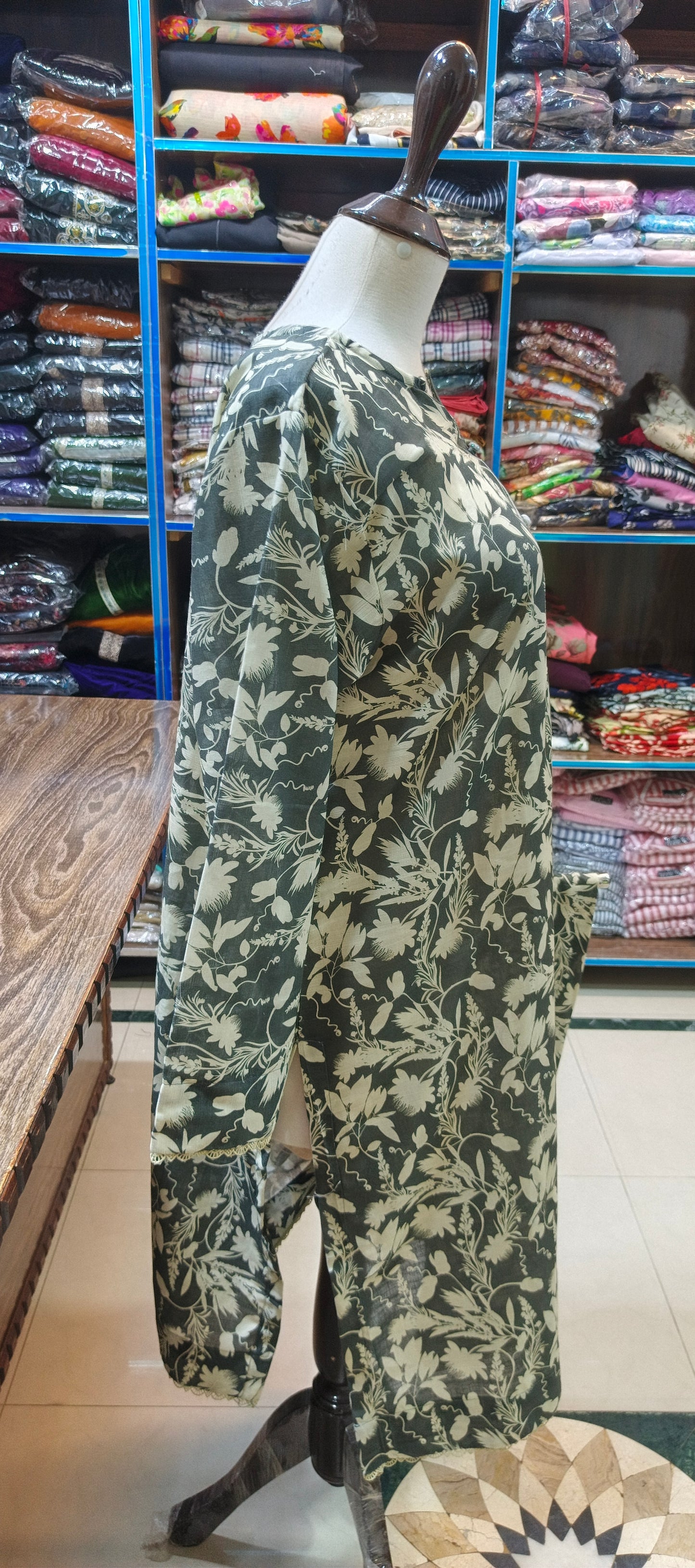 Khaddar shalwar kameez stiched 2pc