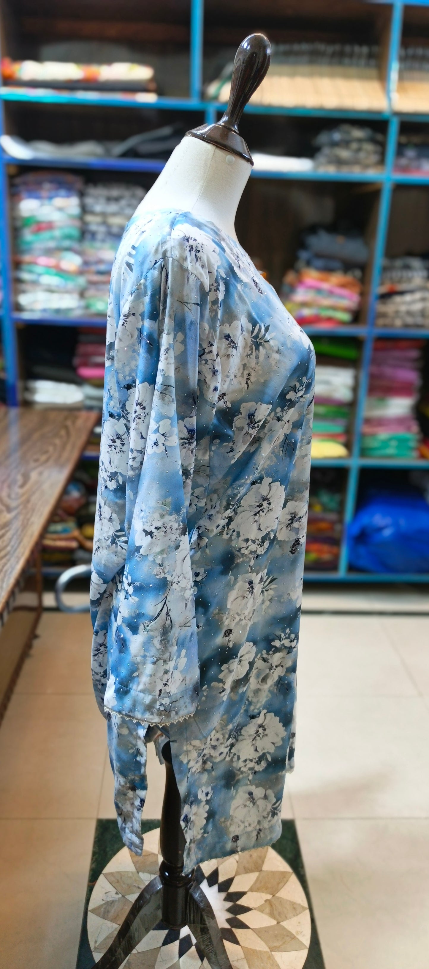 Mukesh linen shalwar kameez
