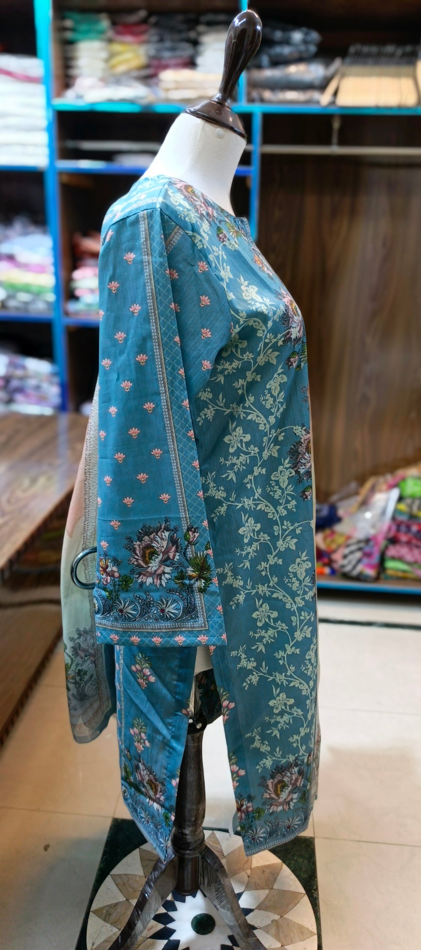 Co ord set 3 pc pure lawn