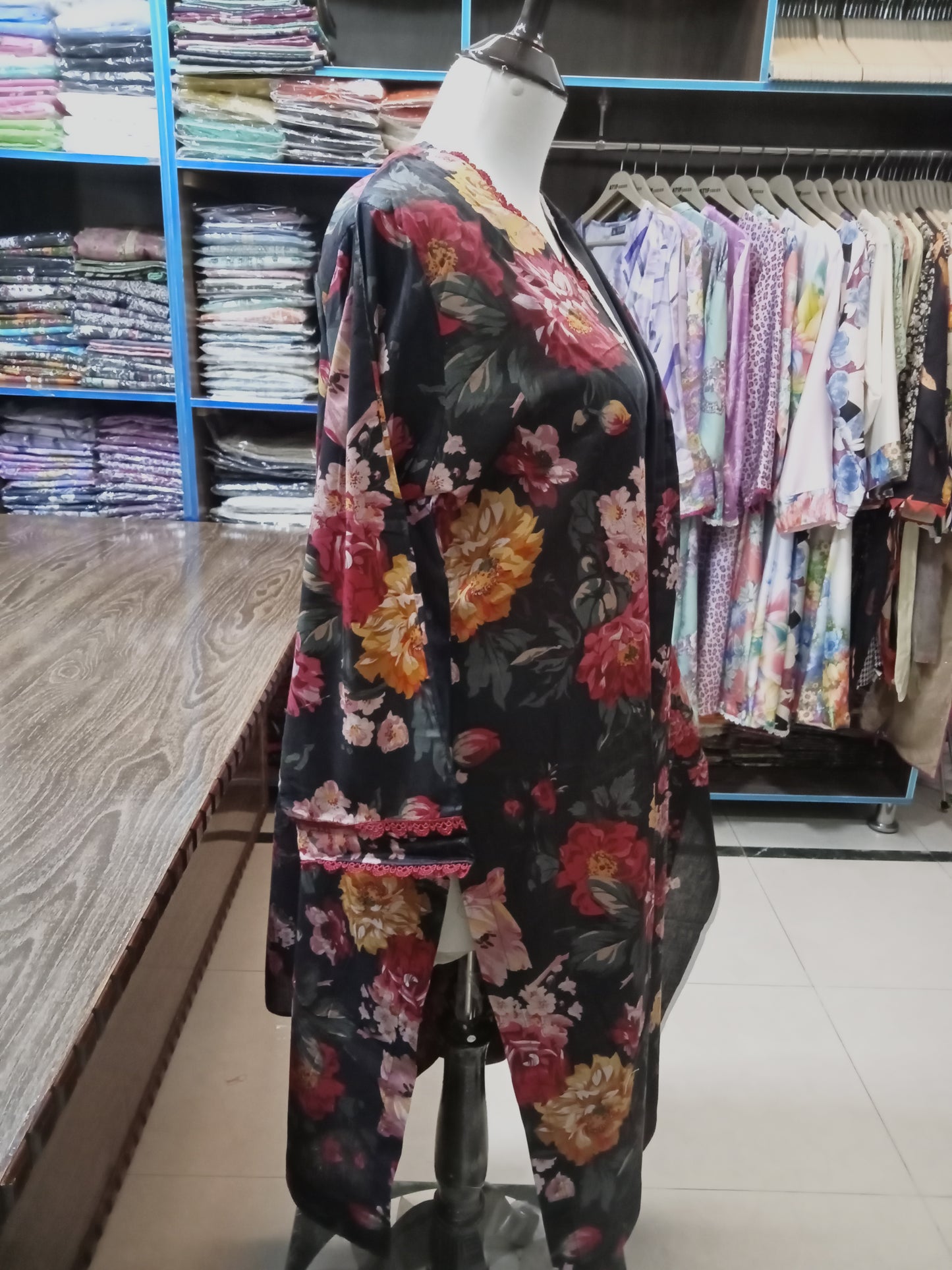 Baroque lawn stitched 3 PC