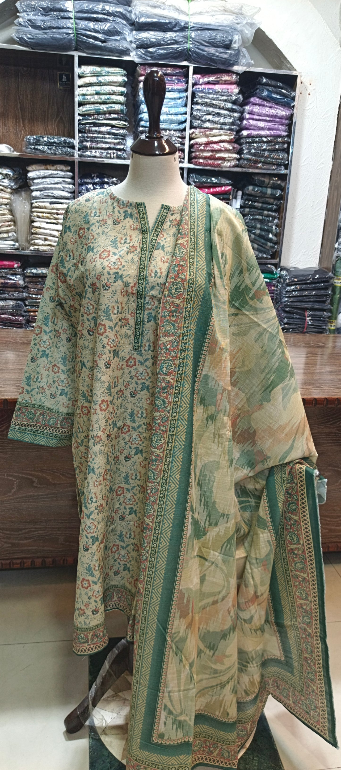 Safina khaddar stiched 3 pc