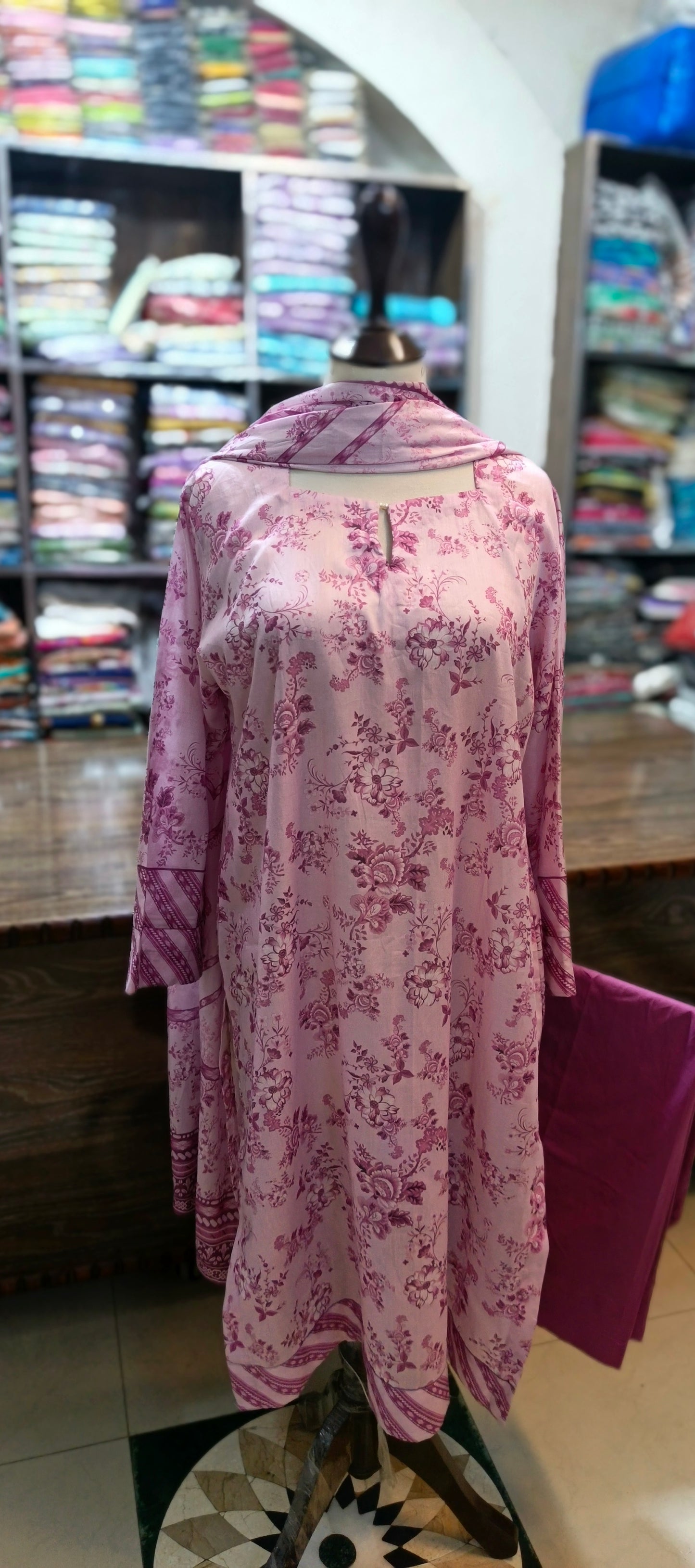 Safina premium lawn farshi shalwar 3 pc