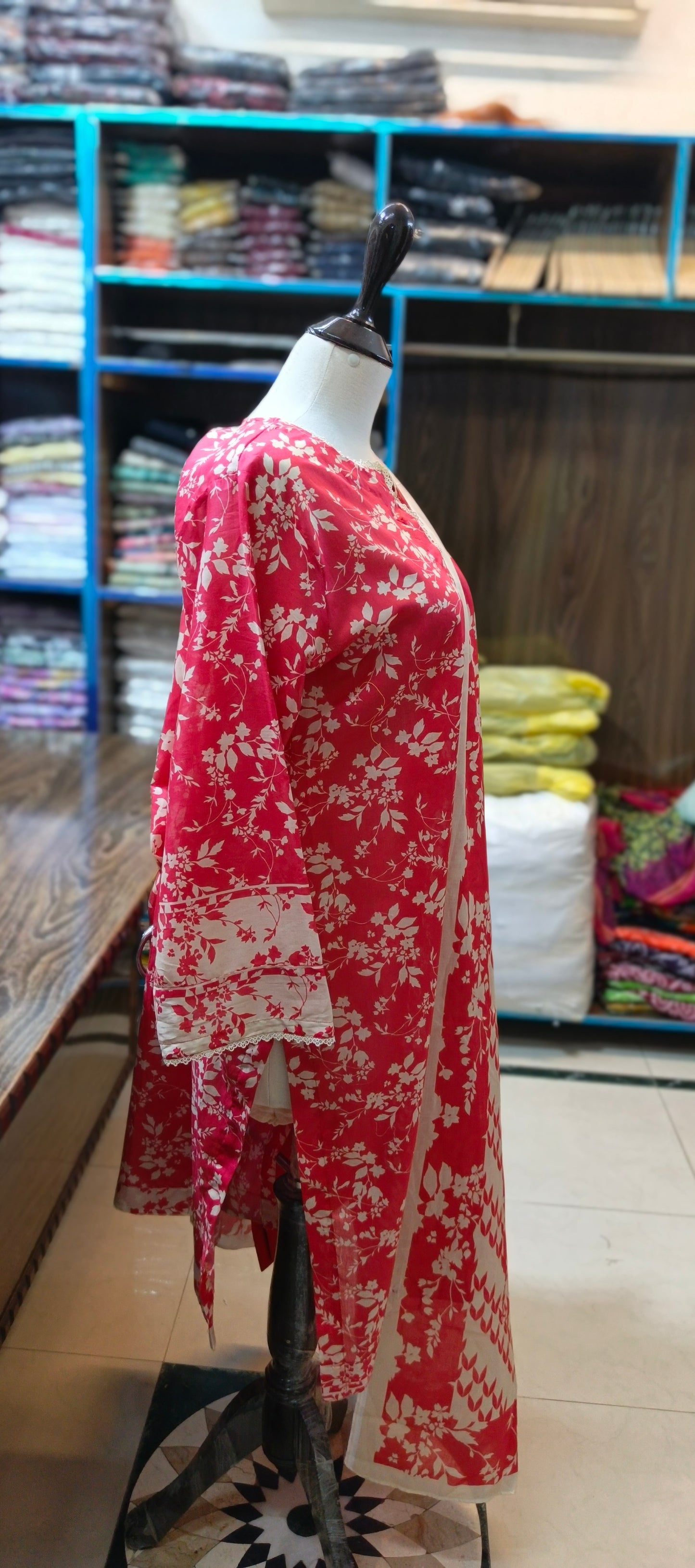 Safina premium lawn farshi shalwar 3 pc