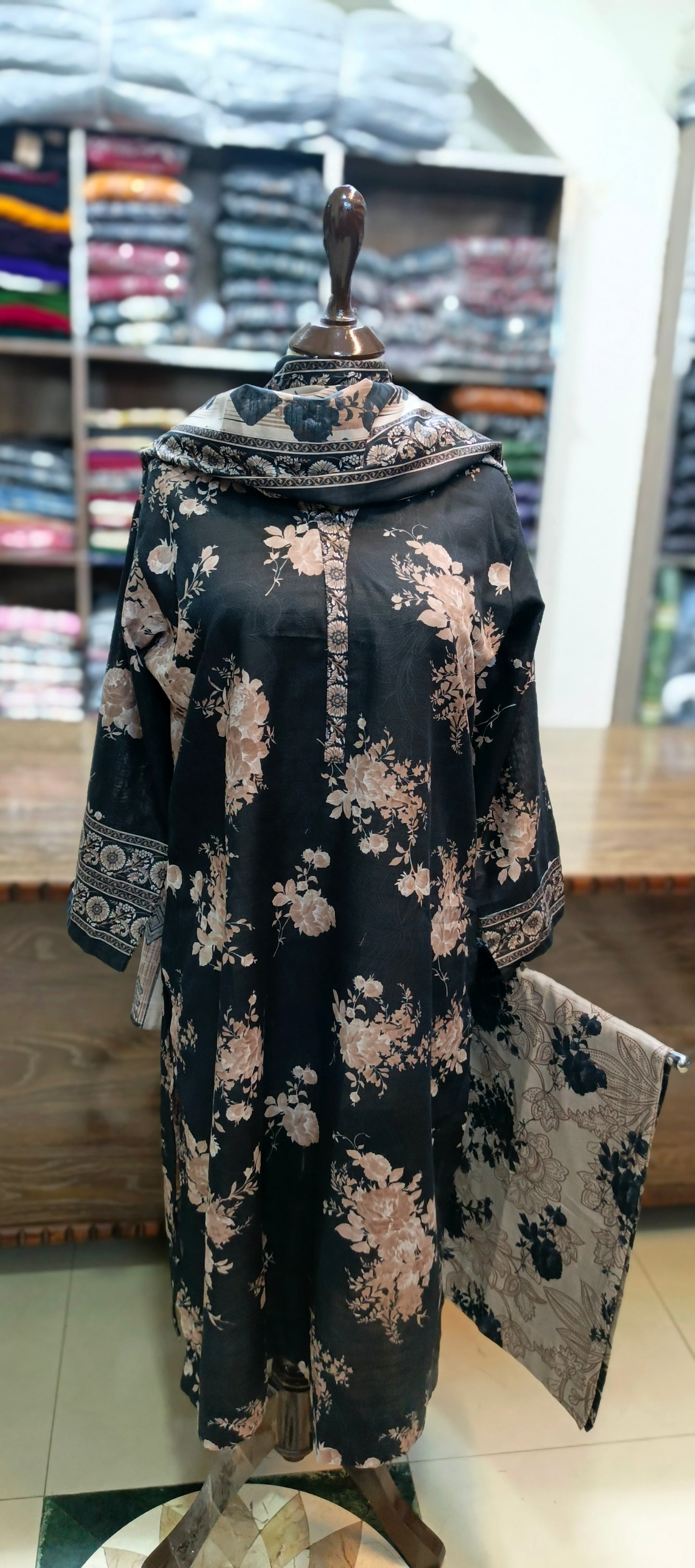 Safina khaddar stiched 3 pc