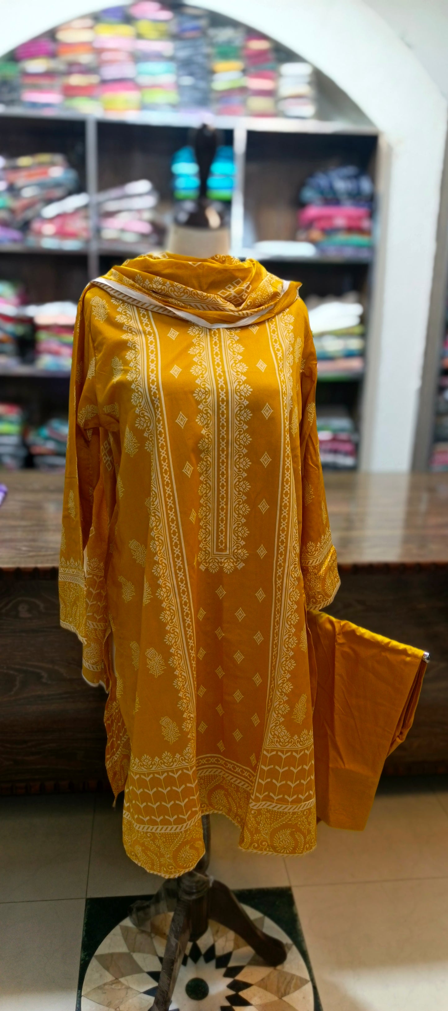 Safina premium lawn farshi shalwar 3 pc