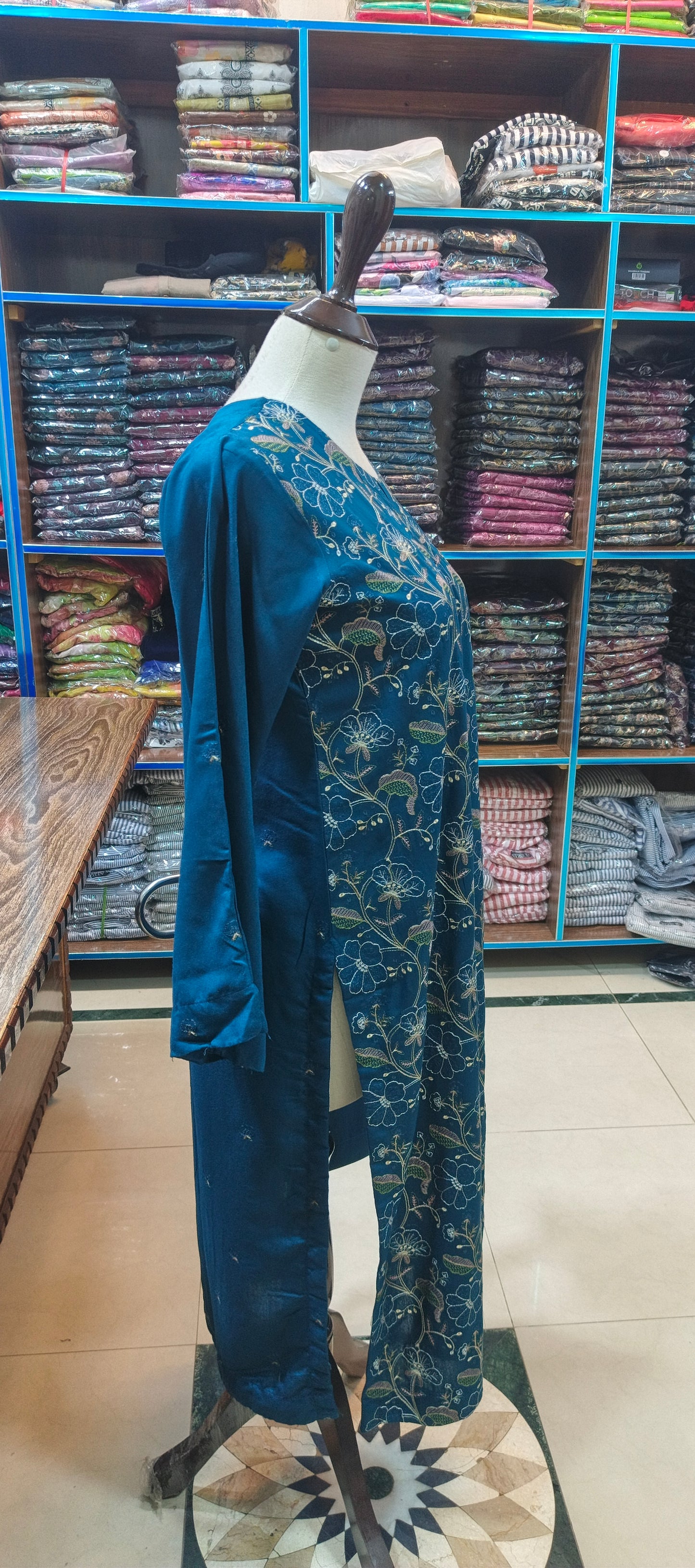 Karandi mid summer embroidered stiched 2 pc frz W