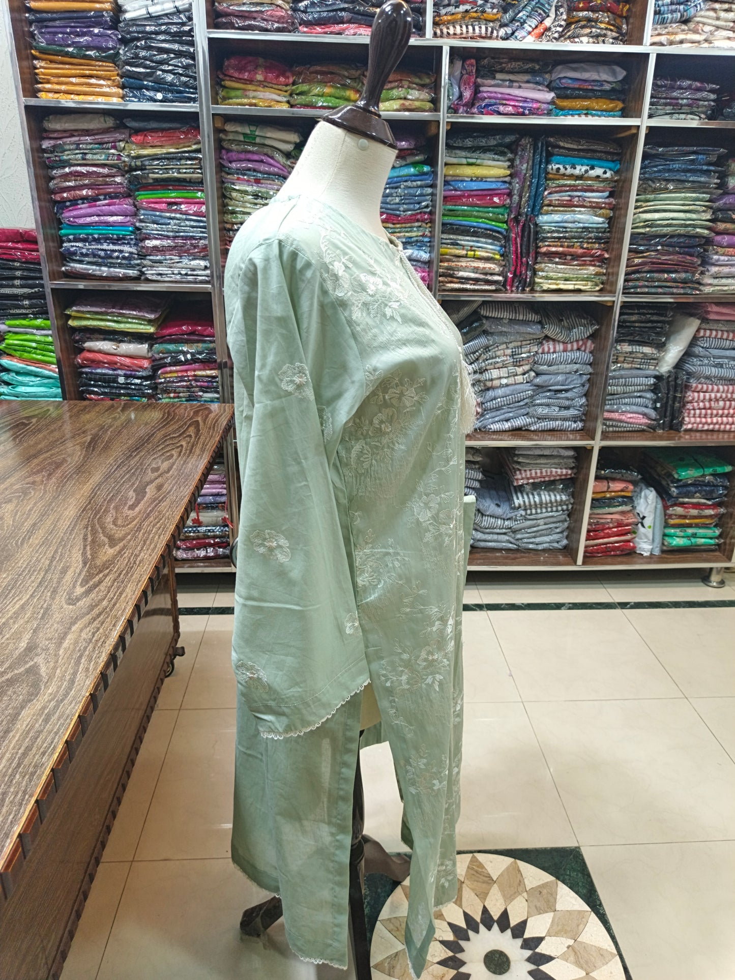 Breeze embroidered lawn stiched long shirt trouser 2pc Slfpsta