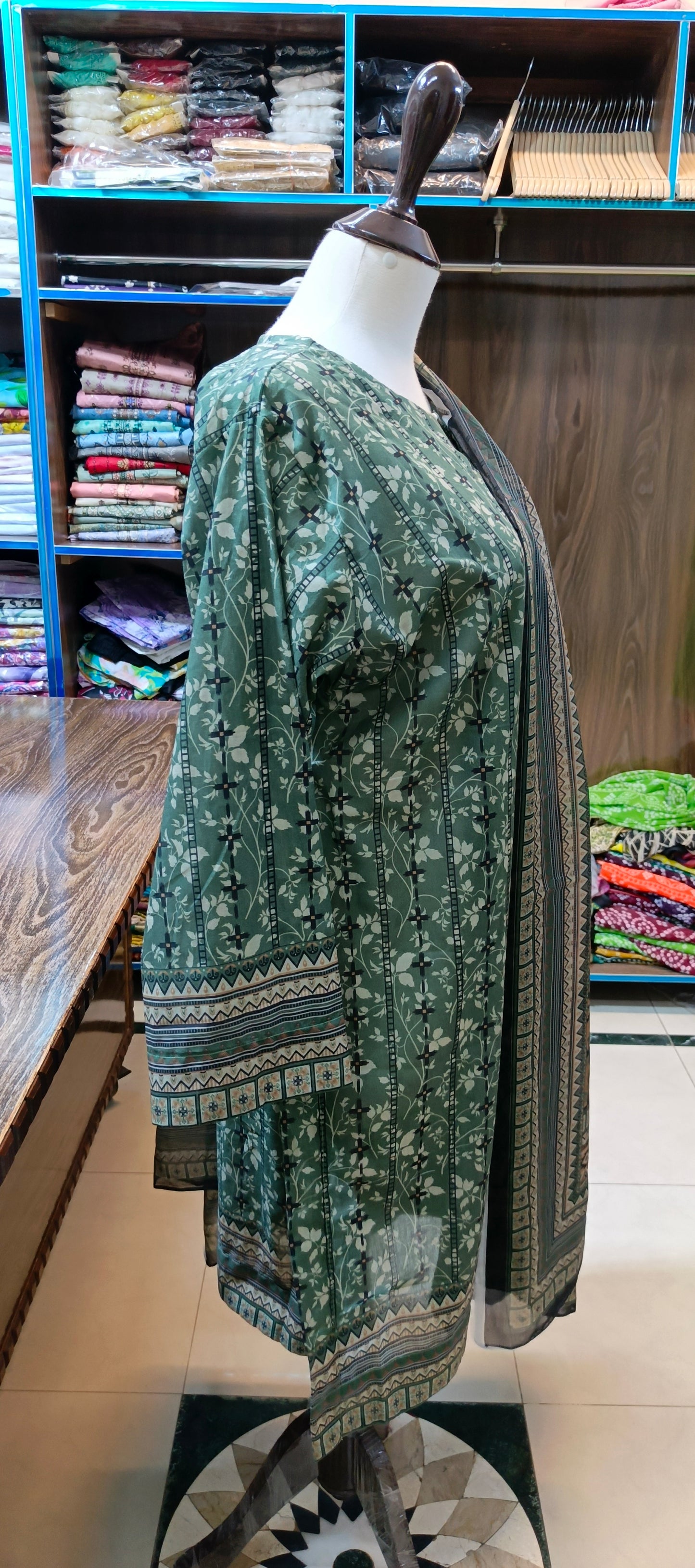 Safina premium lawn farshi shalwar 3 pc