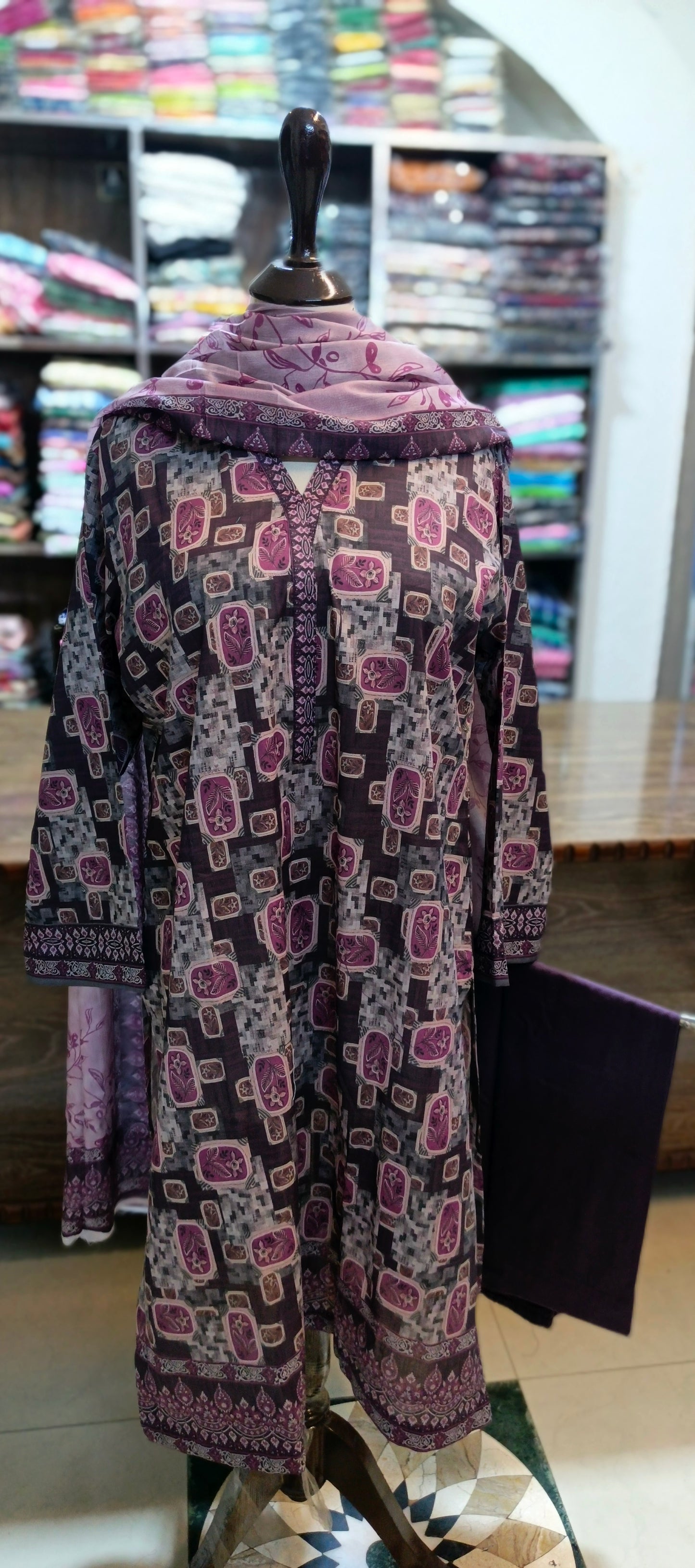 Co ord set 3 pc pure lawn