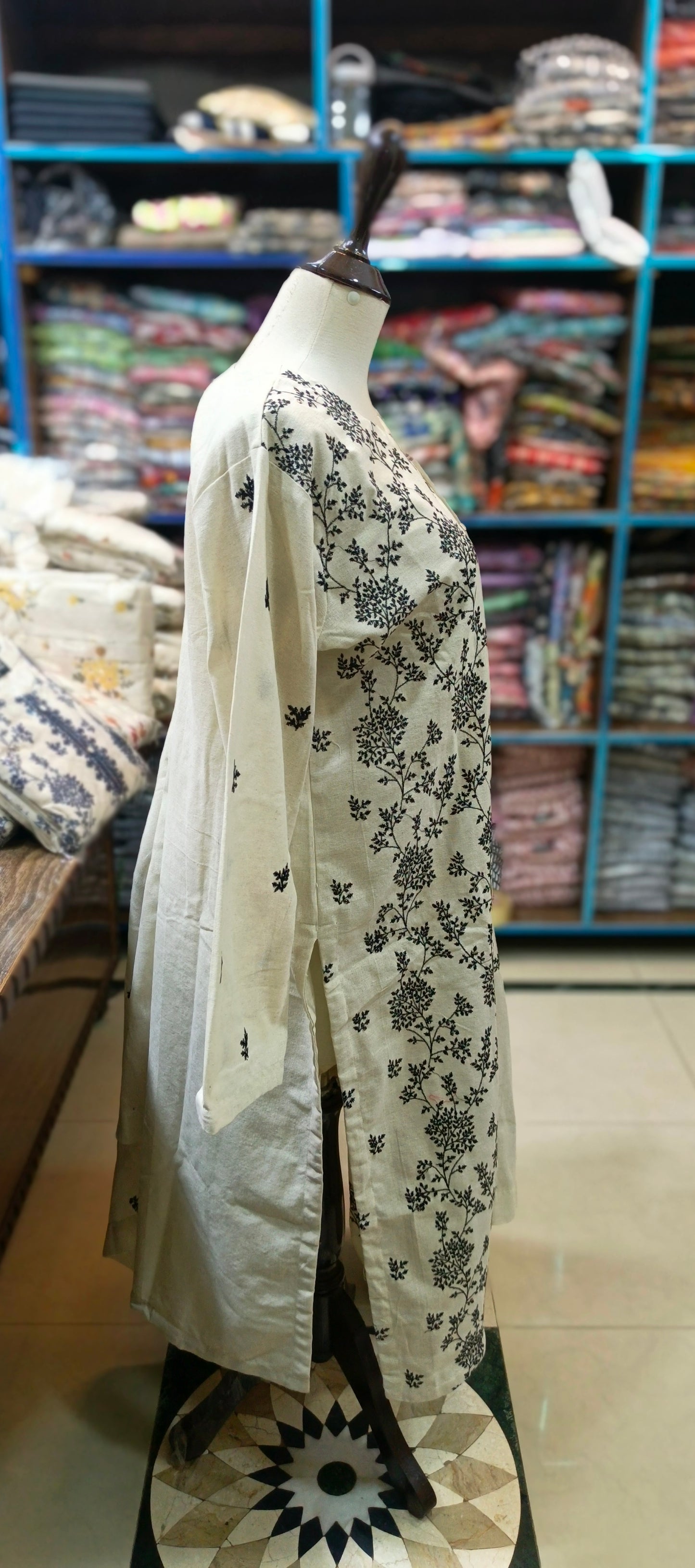 Karandi khaddar embroidered stiched 3 pc