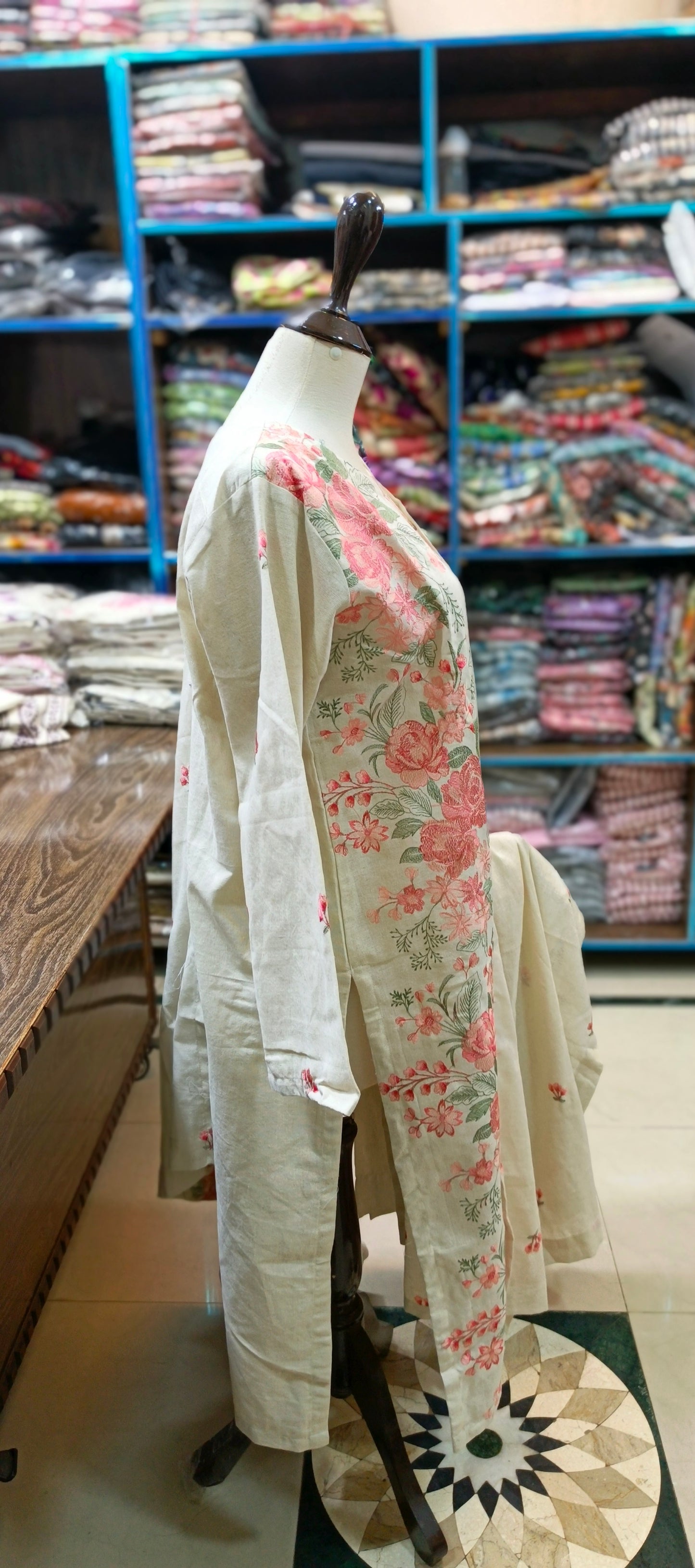 Karandi khaddar embroidered stiched 3 pc