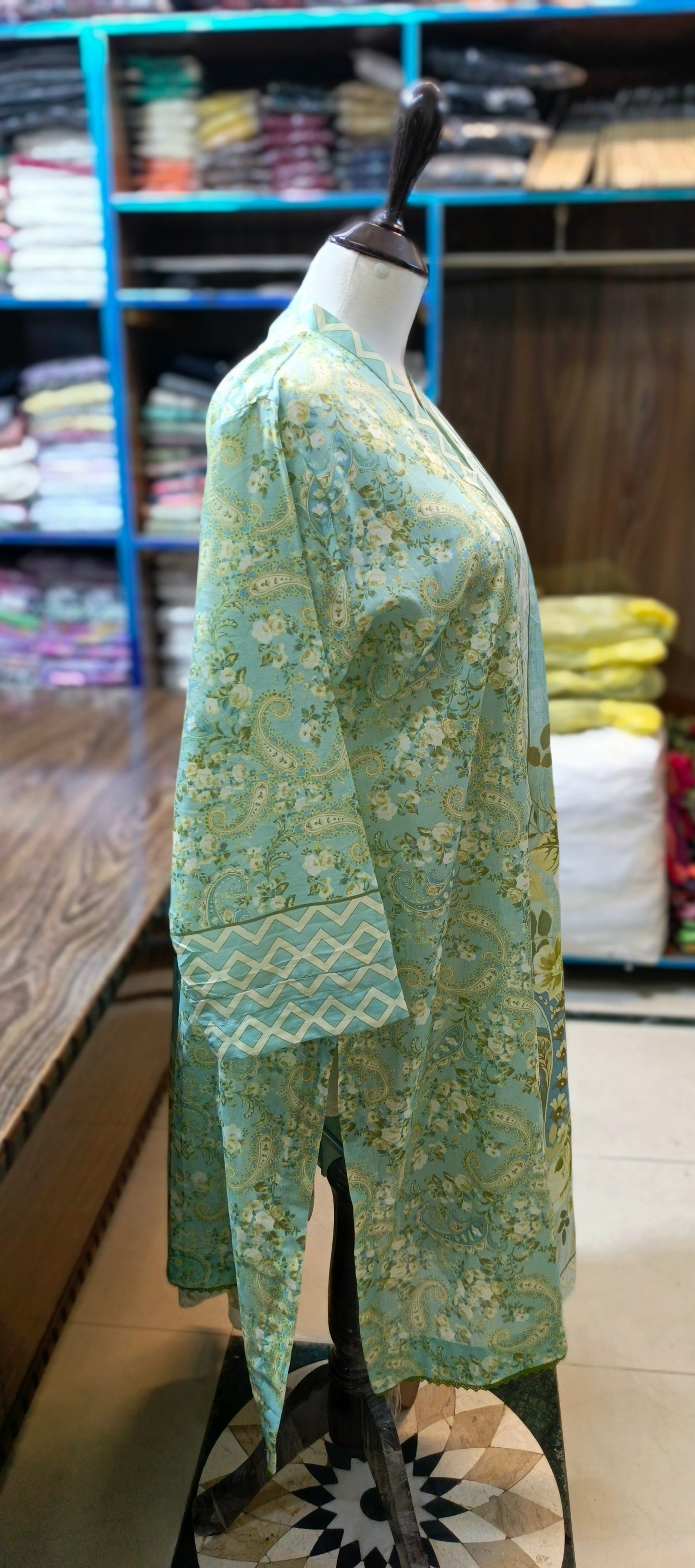 Safina premium lawn farshi shalwar 3 pc