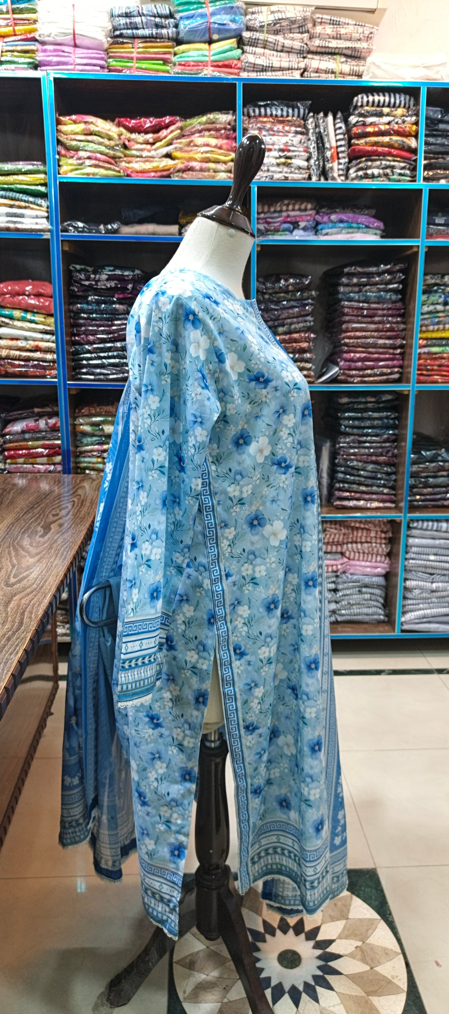 Bin saeed lawn stiched shalwar kameez 3 pc bluwt