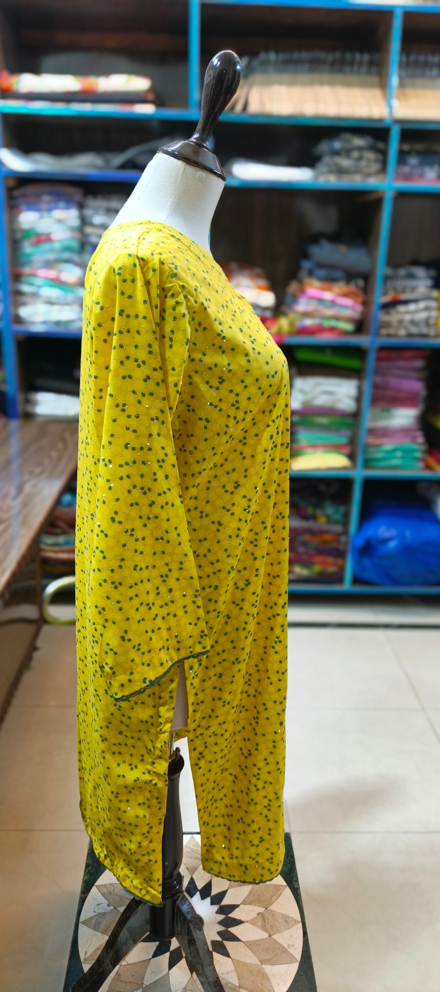 Mukesh linen shalwar kameez