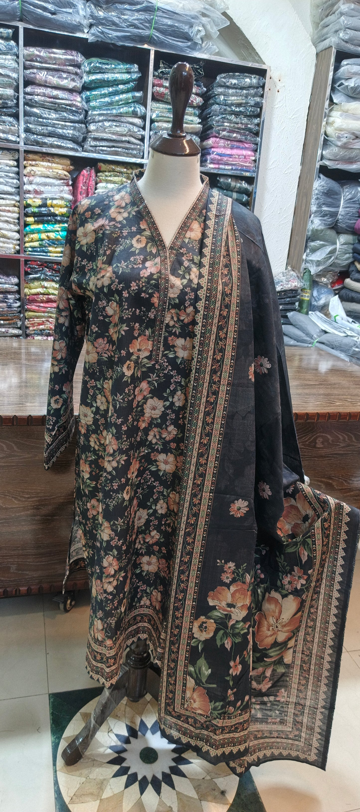 Bin Saeed khaddar shalwar kameez 3 pc