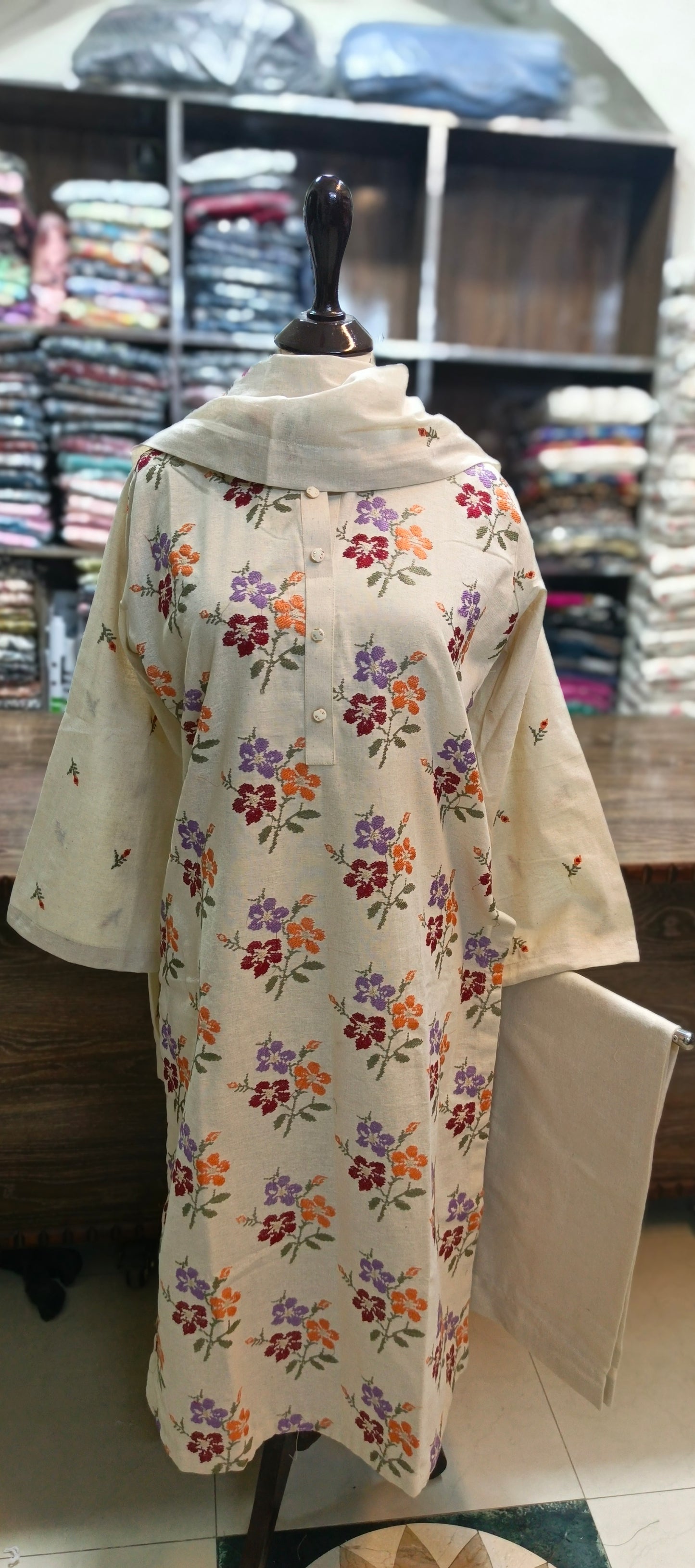 Karandi khaddar embroidered 3 pc pmo