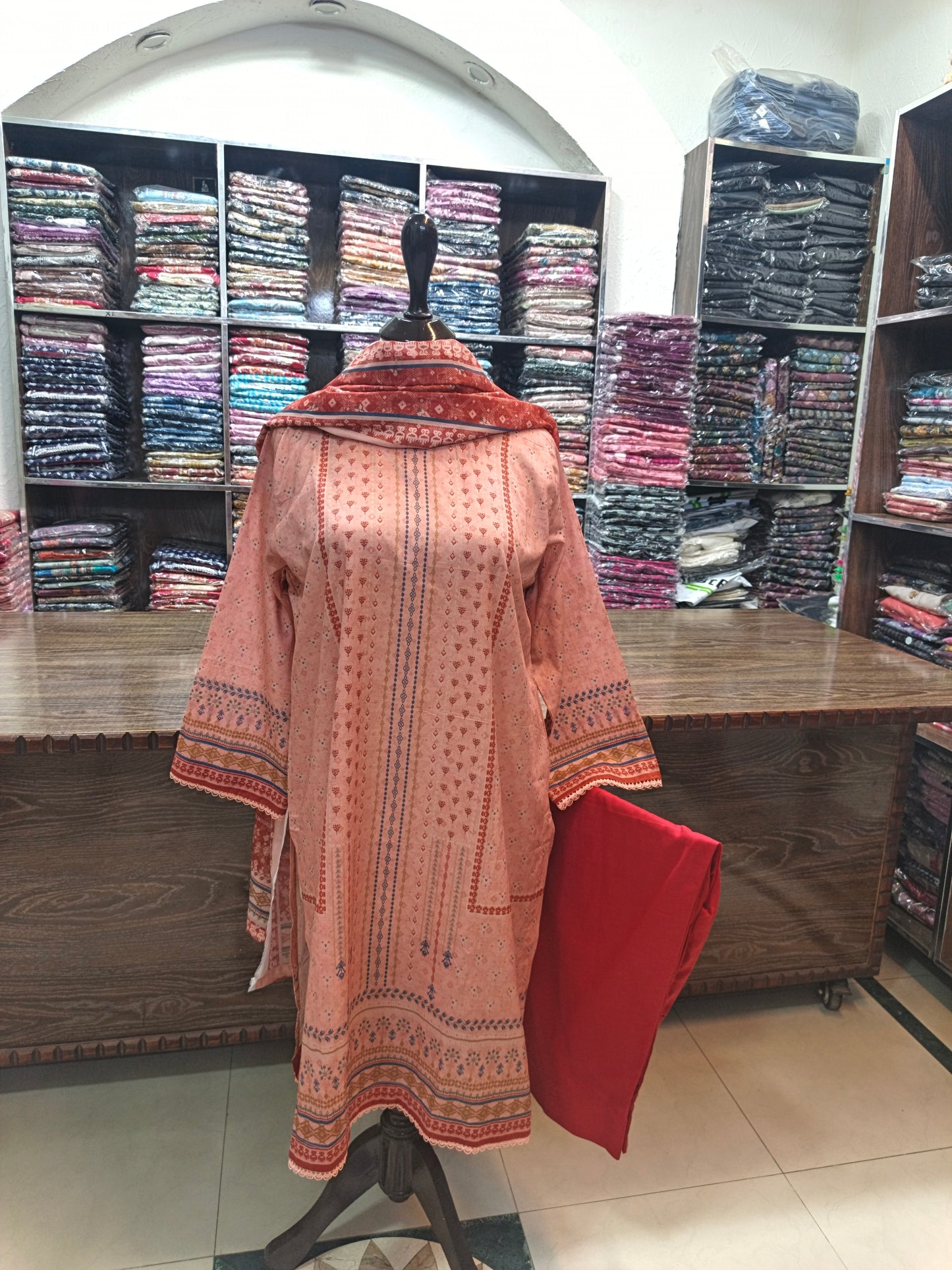 Binsaeed premium lawn stiched shirt trouser 3pc pchred
