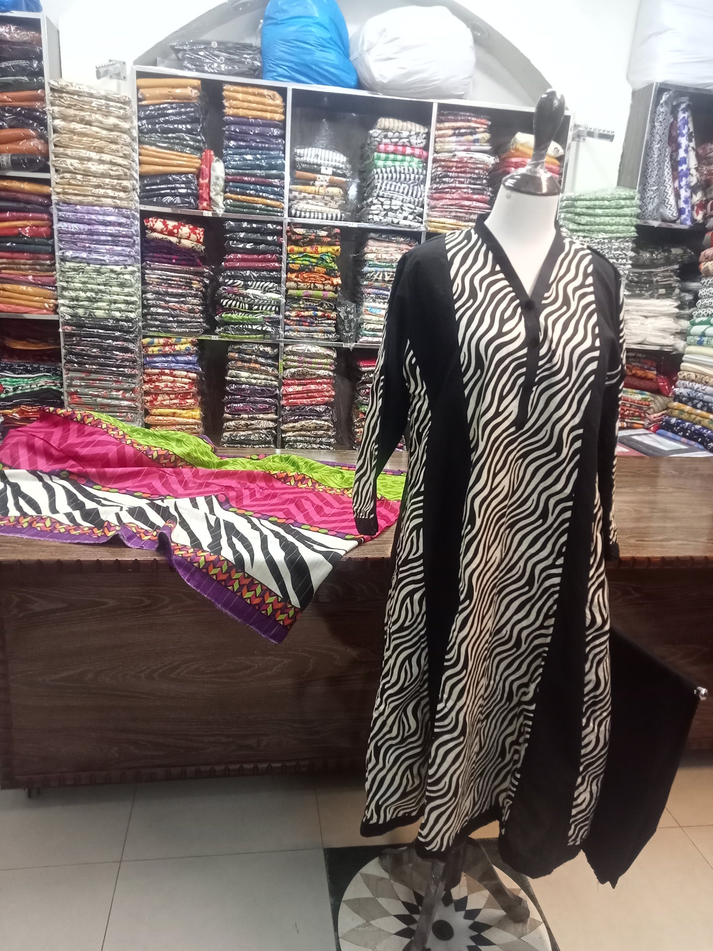 BIN SAEED WINTER KHADDAR STITCHED LONG FROCK - AMBREEN CLOTHING