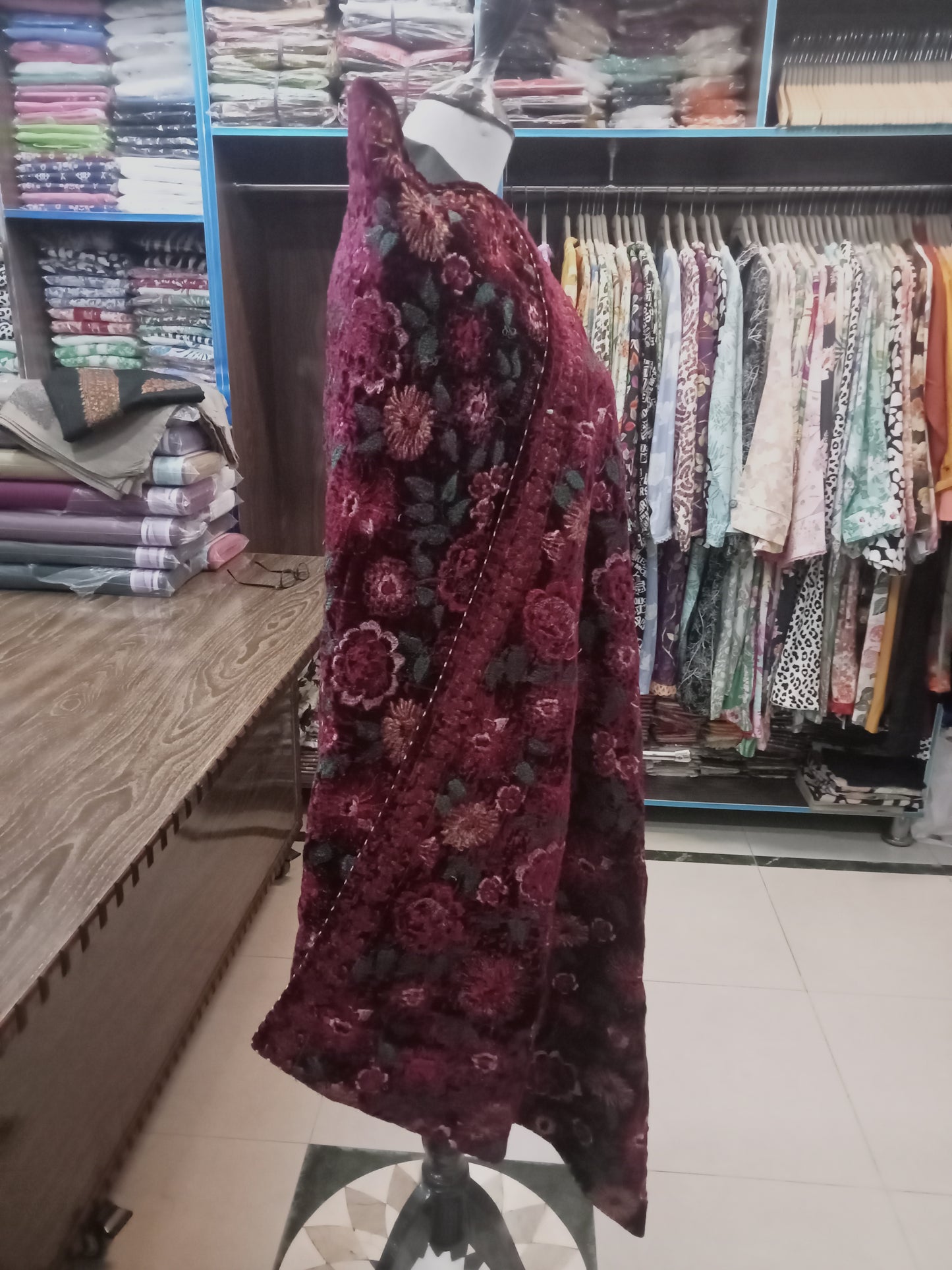 Breeze velvet embroidered shawls - AMBREEN CLOTHING