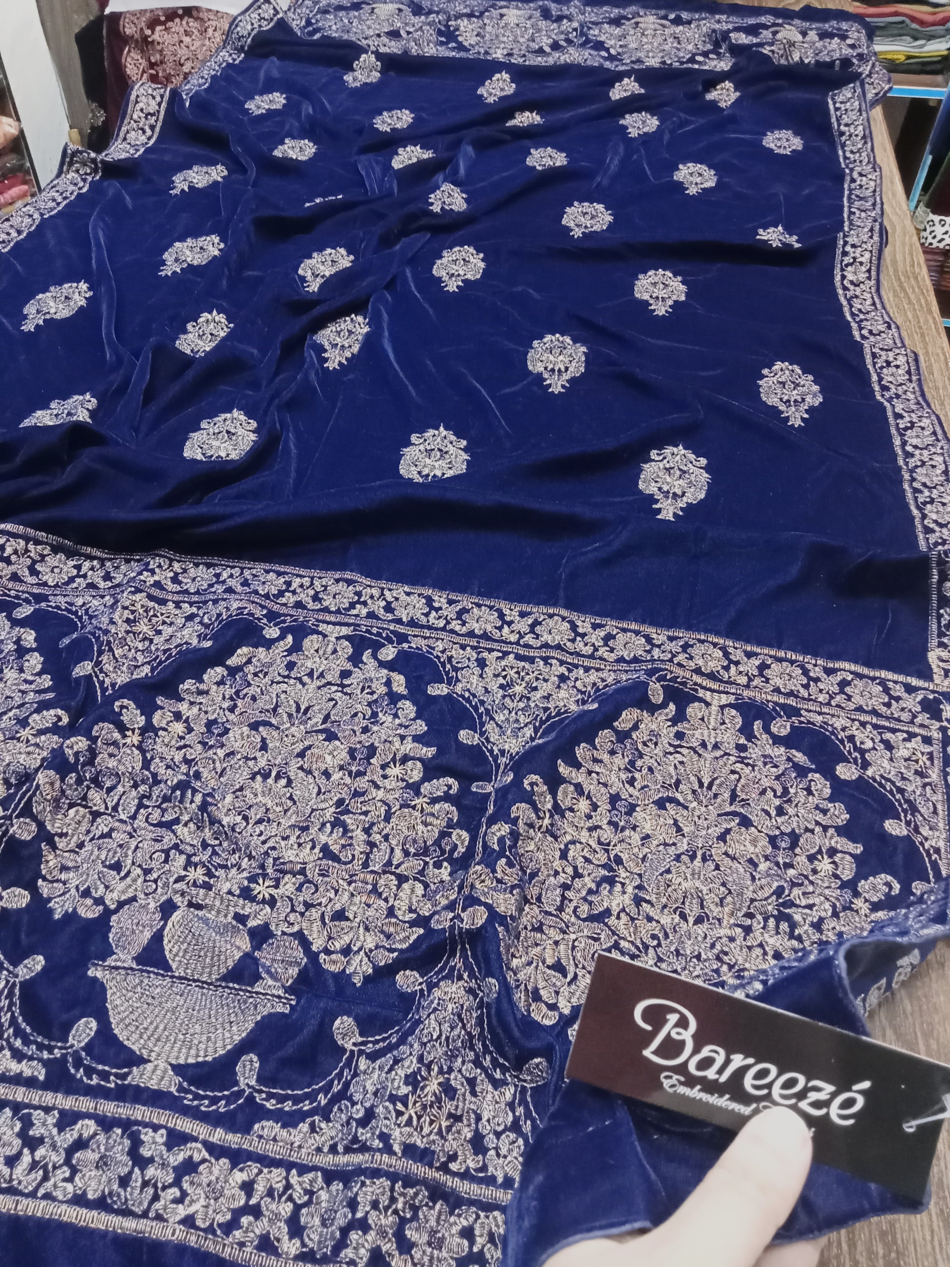 Breeze velvet embroidered shawls - AMBREEN CLOTHING