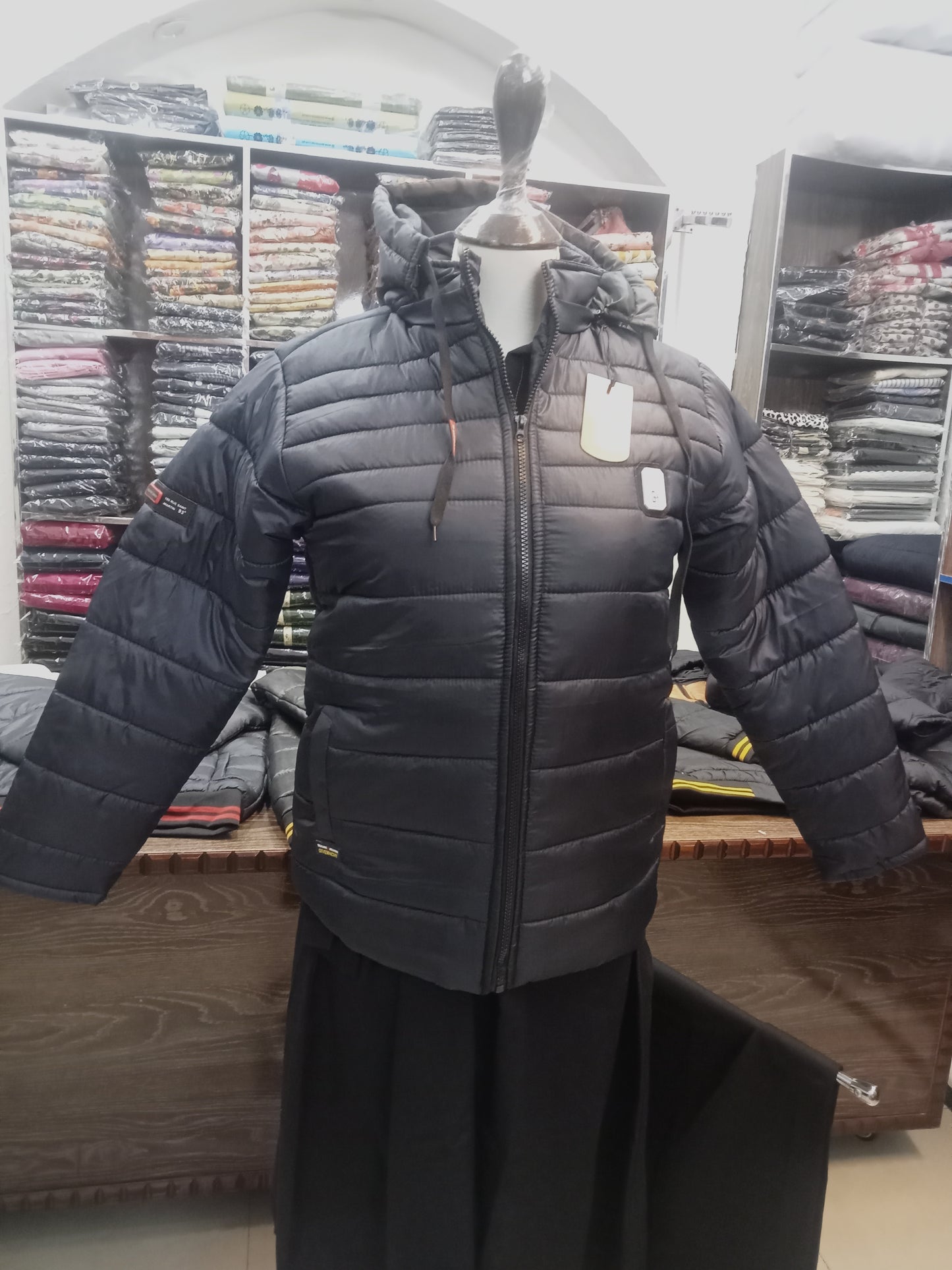 puffer jacket hoodie full sleeves