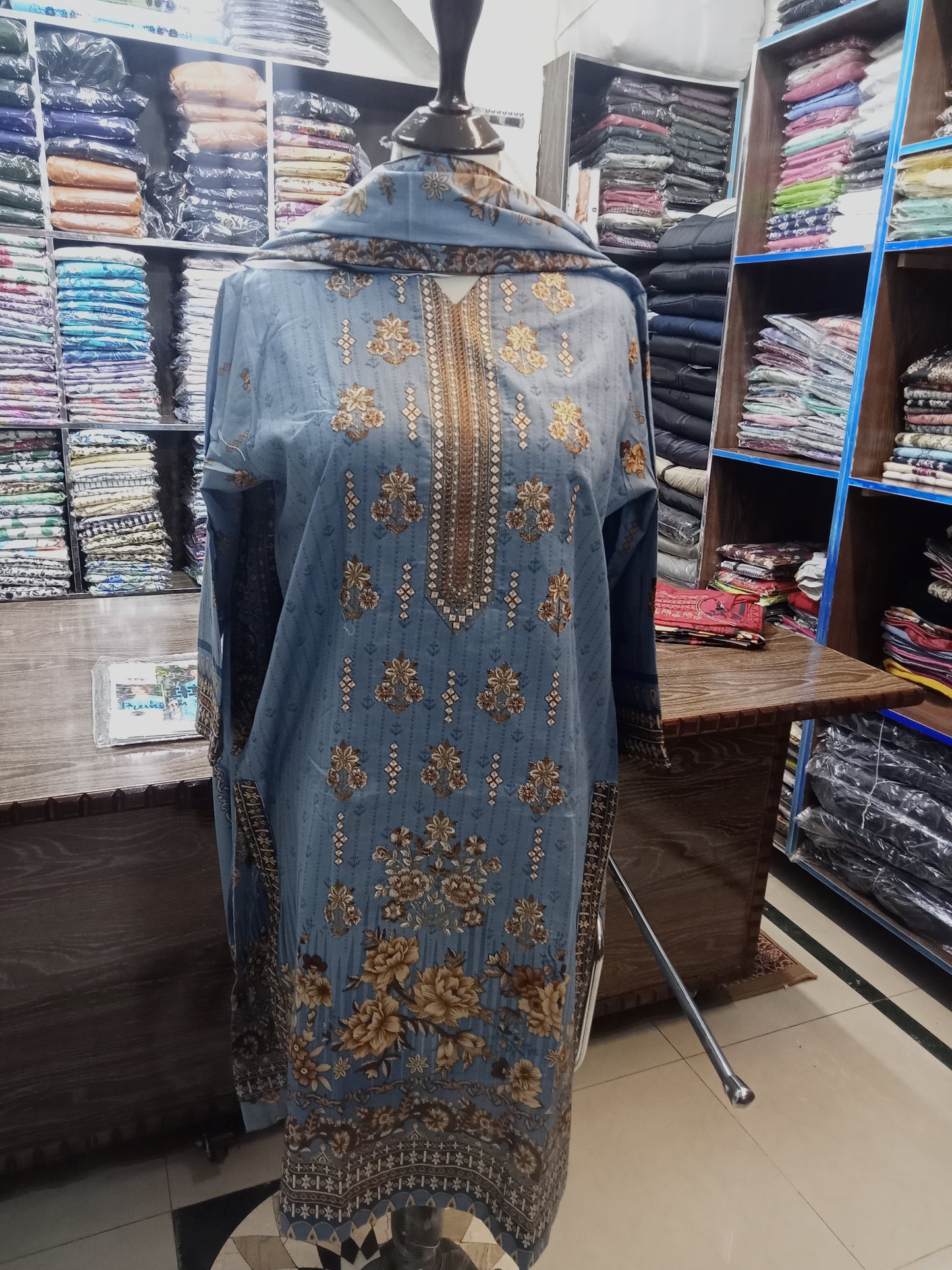 embroidered shalwar kameez 3 pc