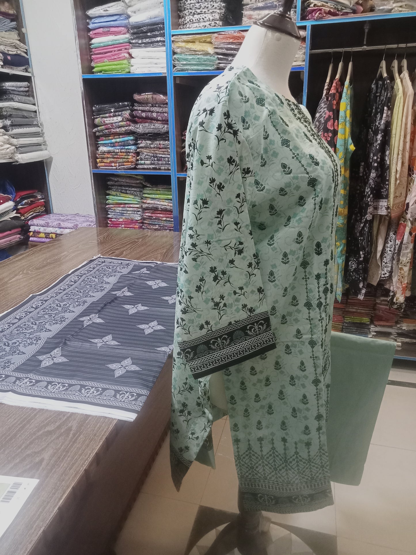 embroidered shirt trousers 3 pc