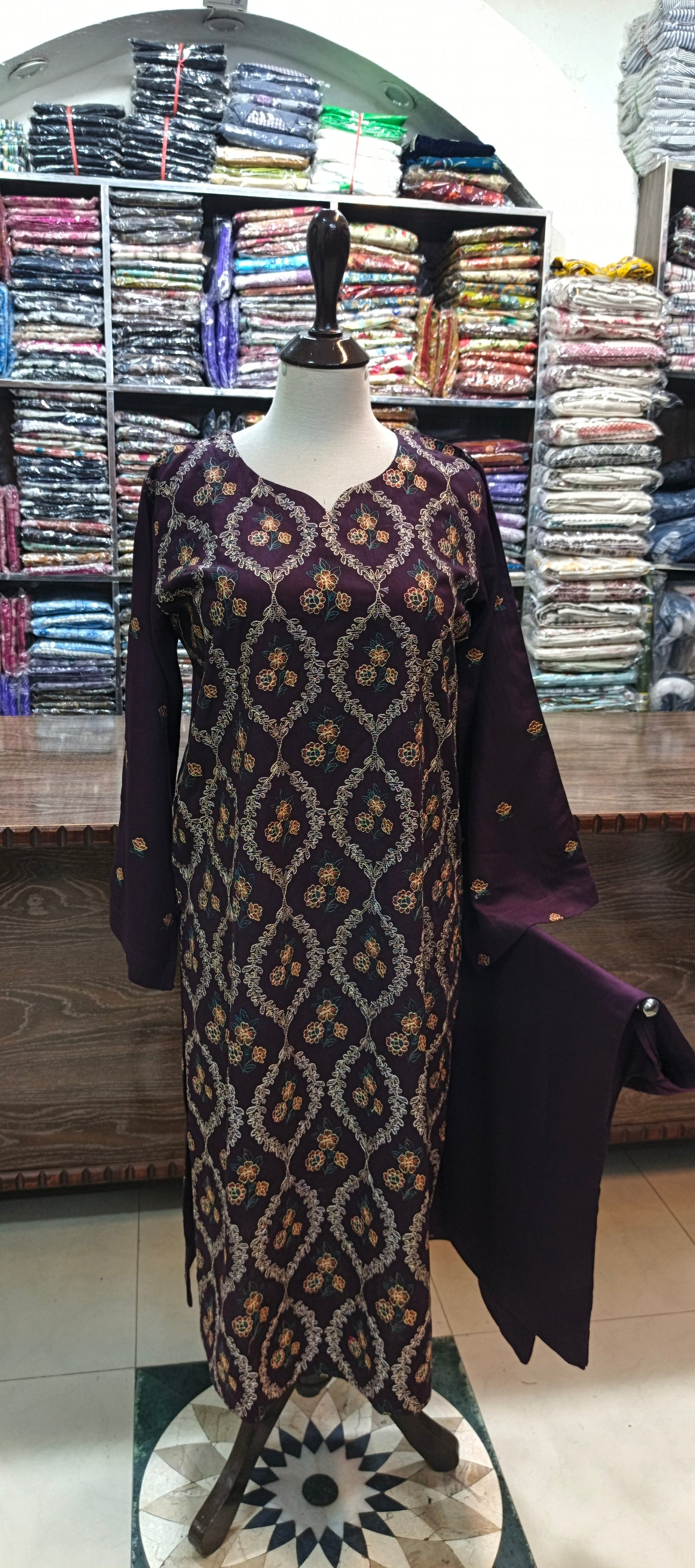 Karandi mid summer embroidered stiched 2 pc mrj p