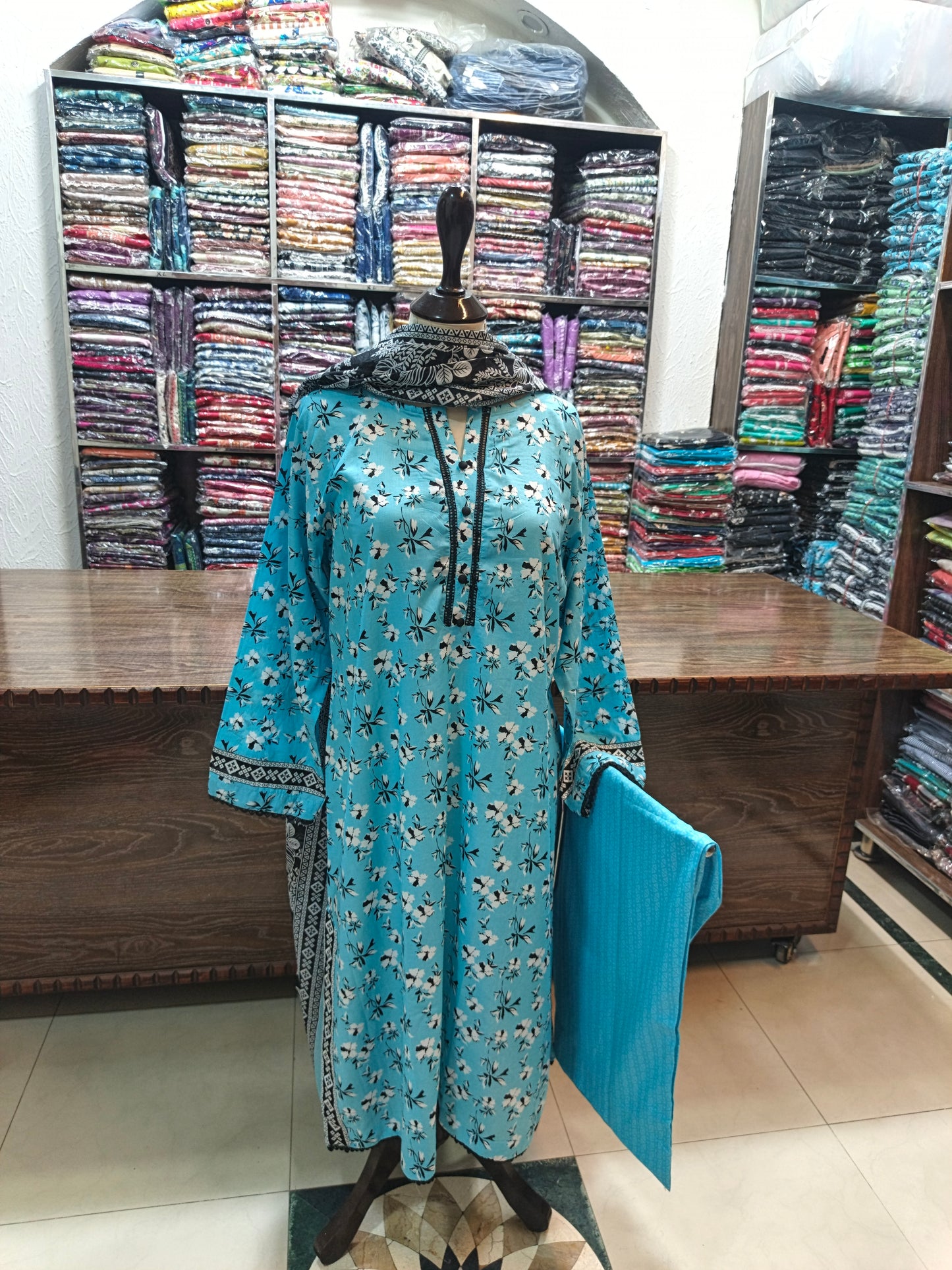 Binsaeed premium lawn stiched shirt trouser 3 pc skyw