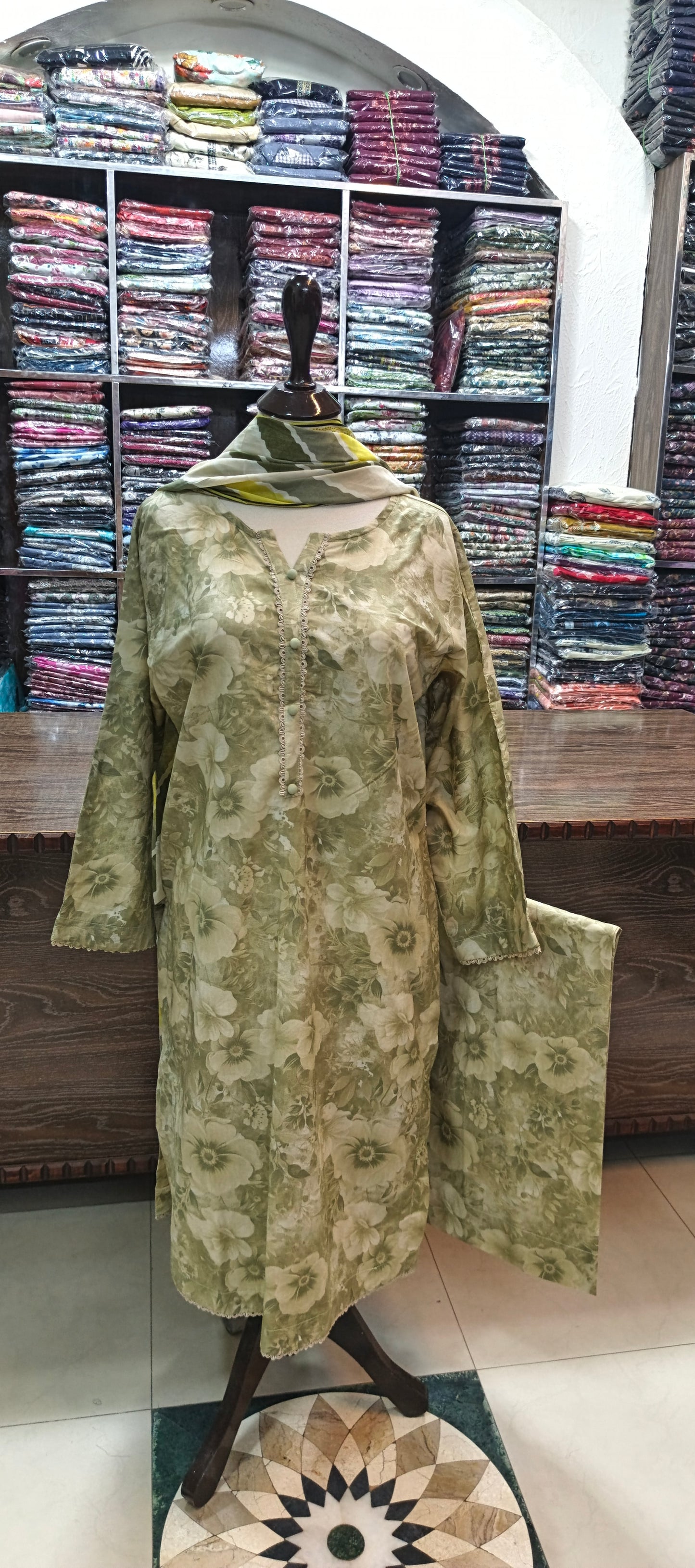 Safina premium lawn stiched shirt trouser 3pc pststrp