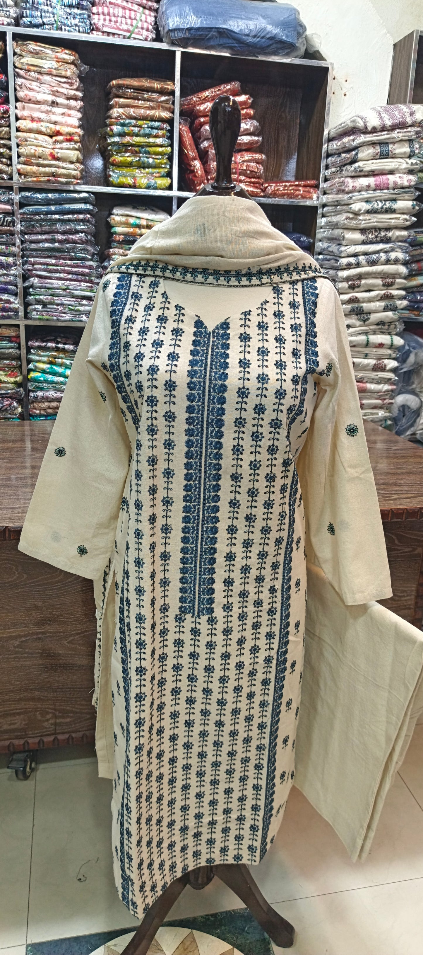 Karandi khaddar embroidered stiched 3 pc