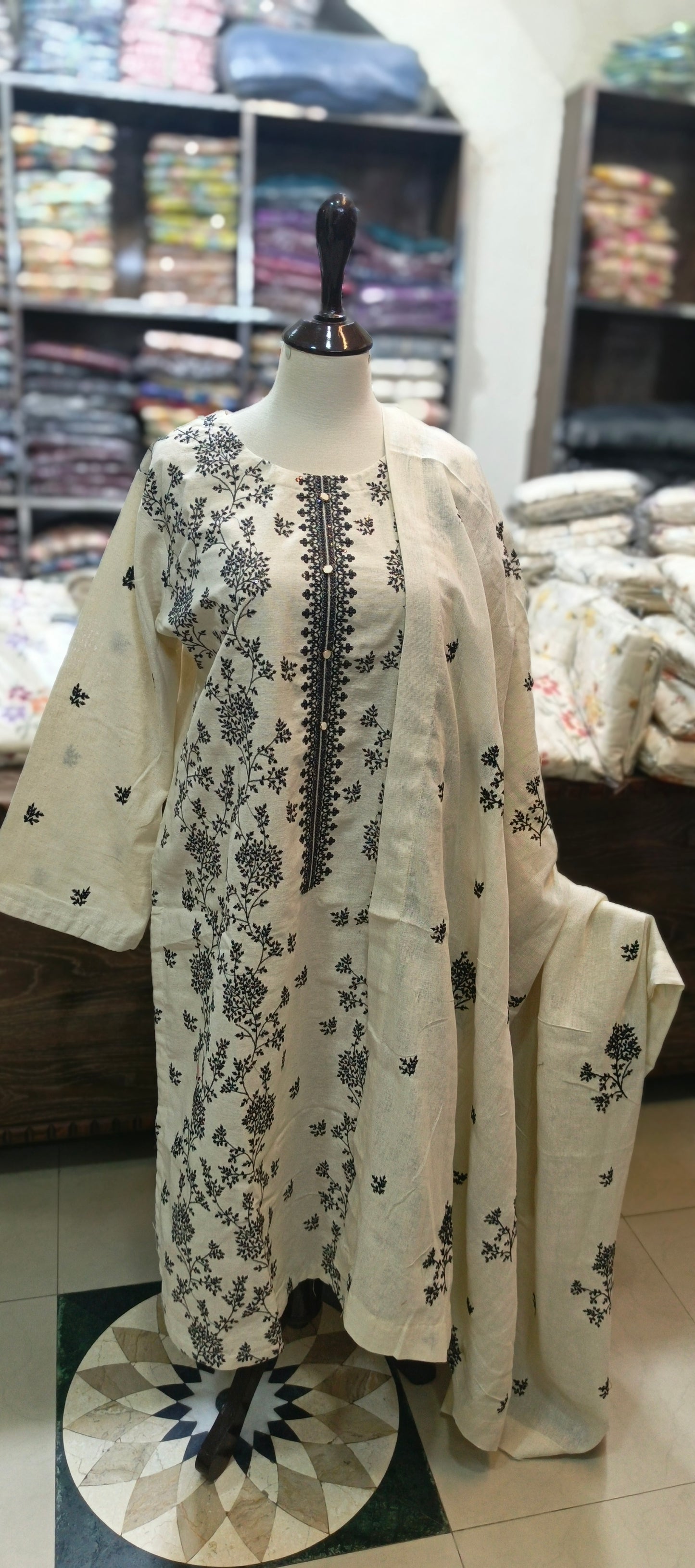 Karandi khaddar embroidered stiched 3 pc