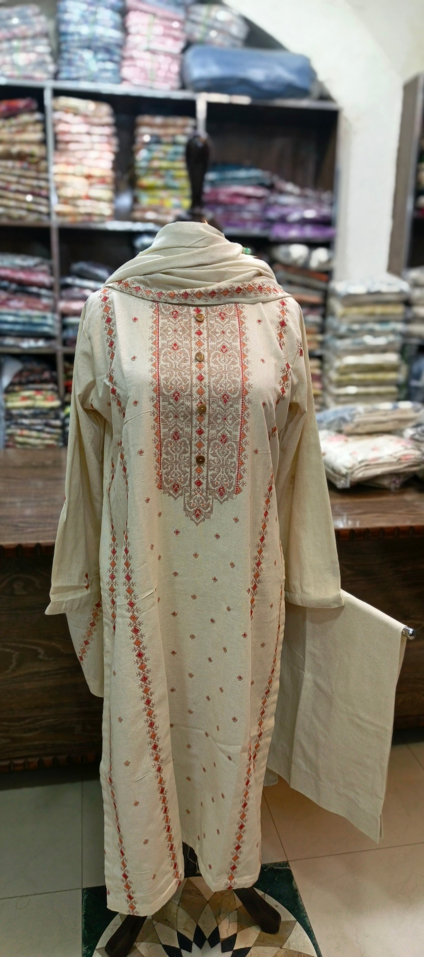 Karandi khaddar embroidered stiched 3 pc