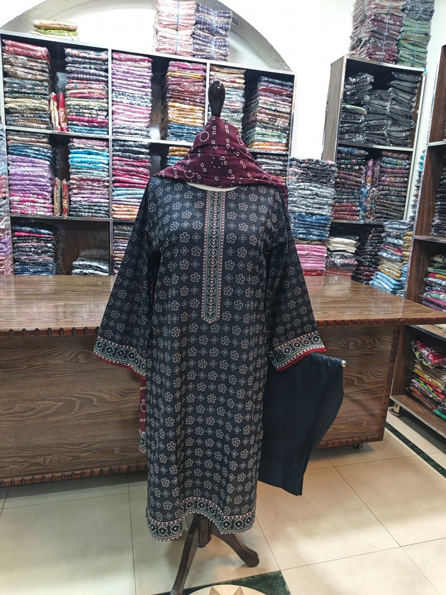 Binsaeed premium lawn shalwar kameez stiched 3pc blkchun